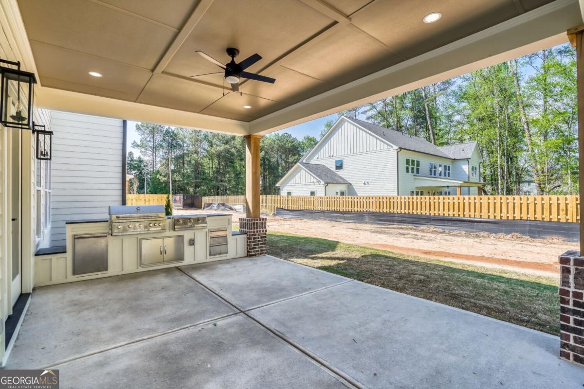 936 Cooper Road Property Photo 32