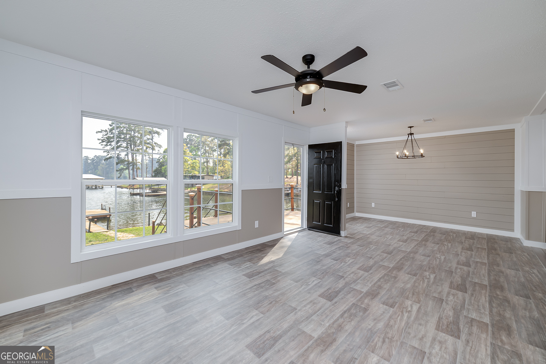 595 Barnetts Bridge Road Property Photo 14