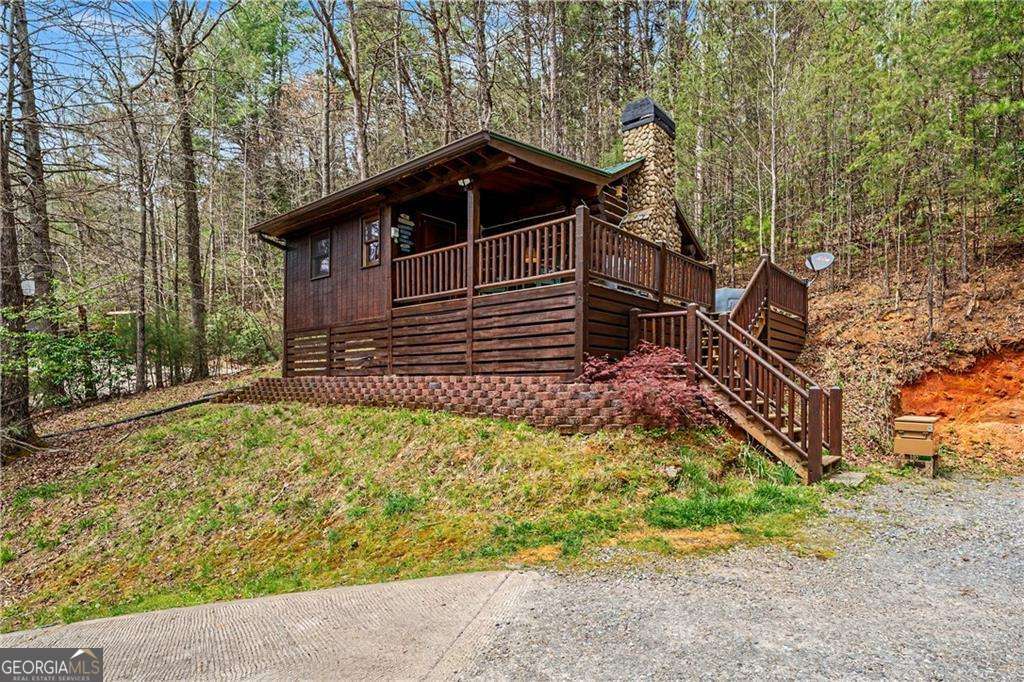 1790 Stanley Creek Road Property Photo 2