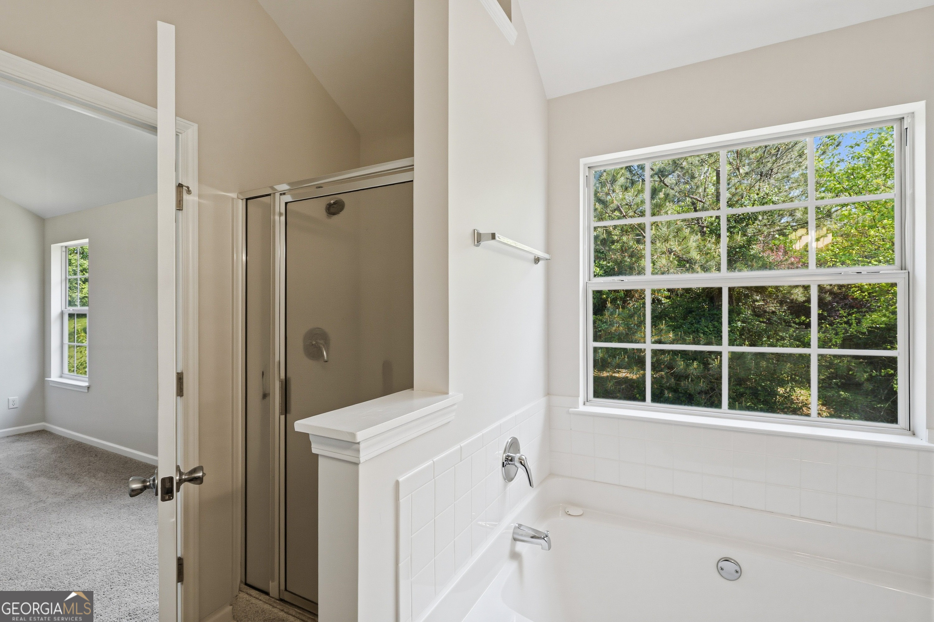 6065 Hemperly Road Property Photo 14
