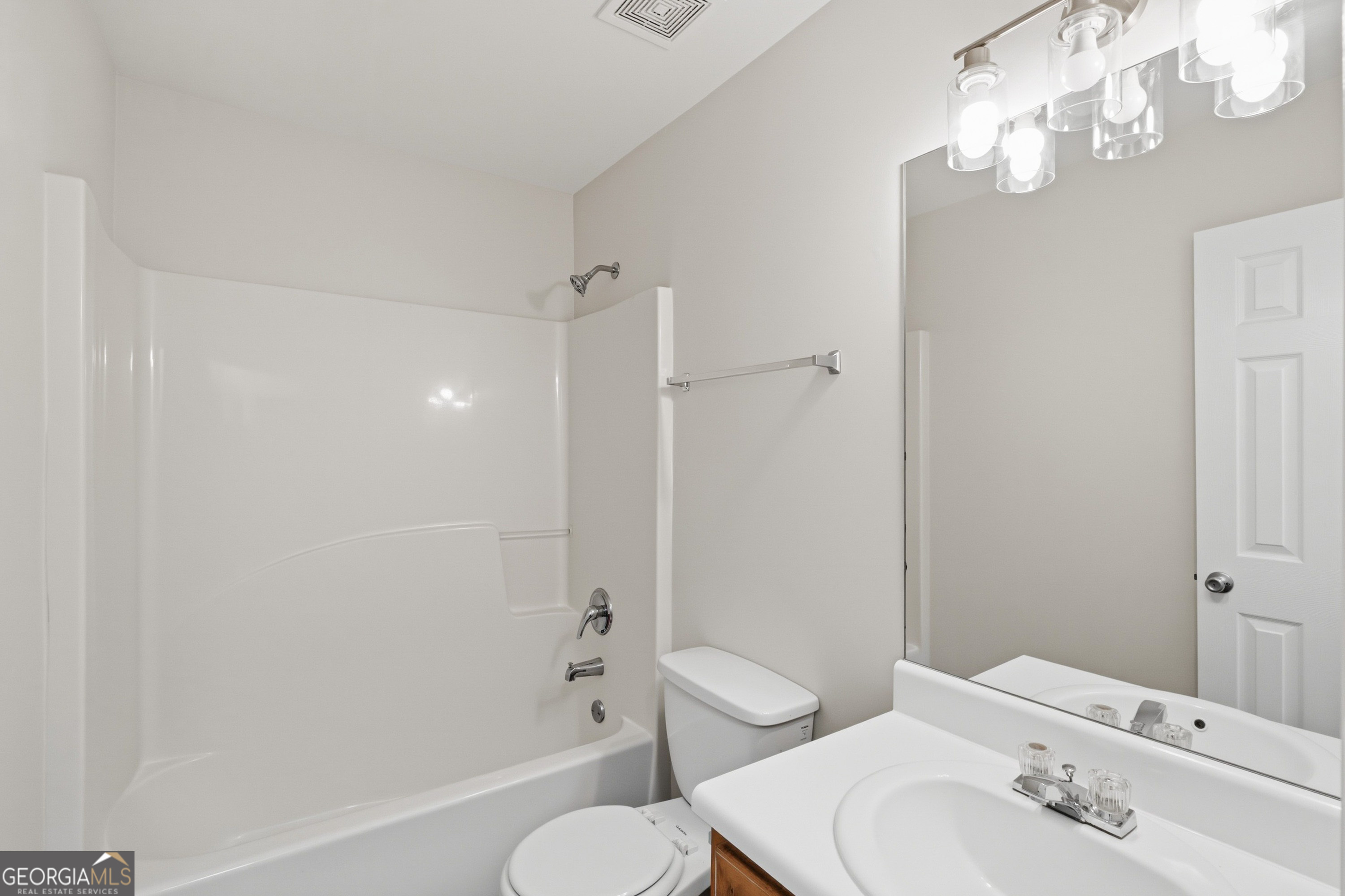 6065 Hemperly Road Property Photo 15