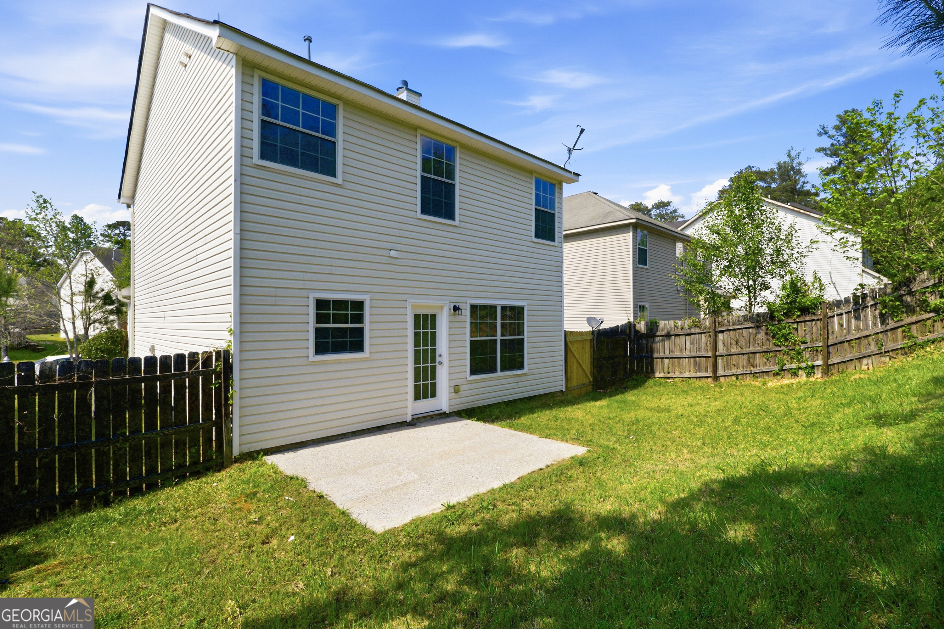 6065 Hemperly Road Property Photo 16