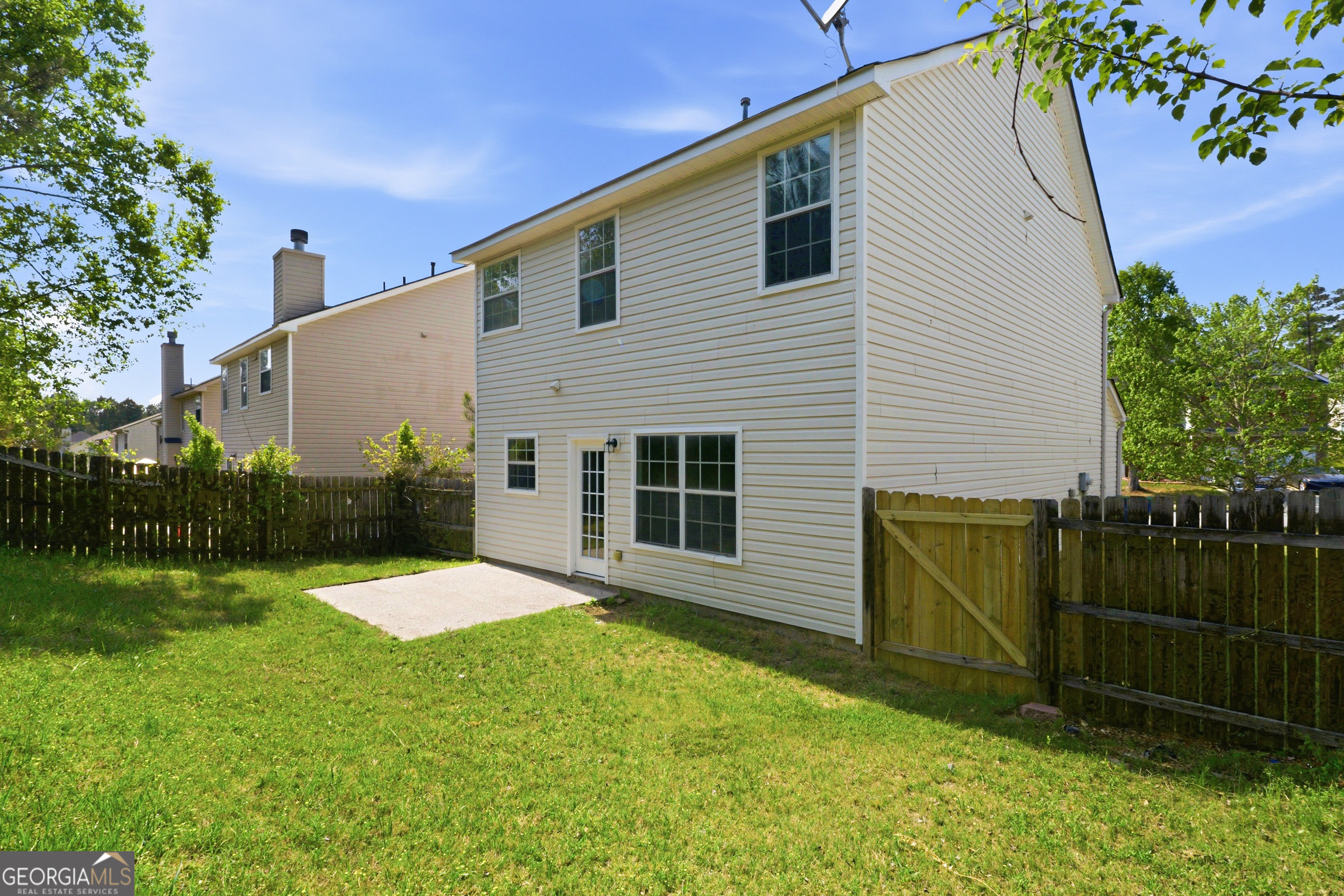 6065 Hemperly Road Property Photo 17