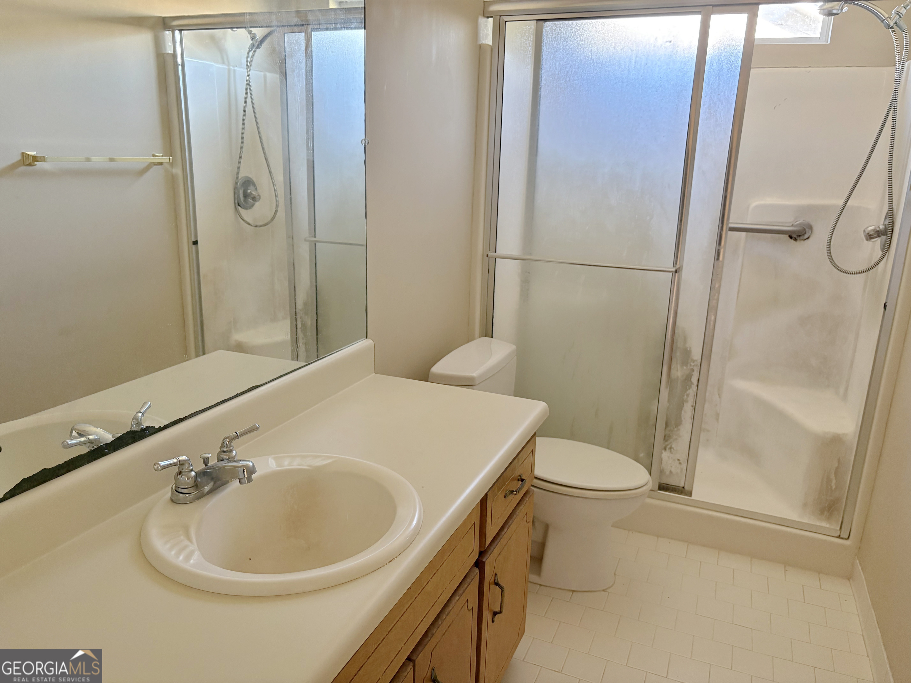 300 Wilbanks Drive Property Photo 7