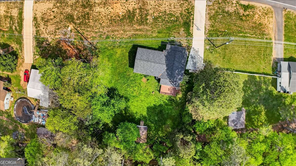 6633 Highway 140 Nw Property Photo 32