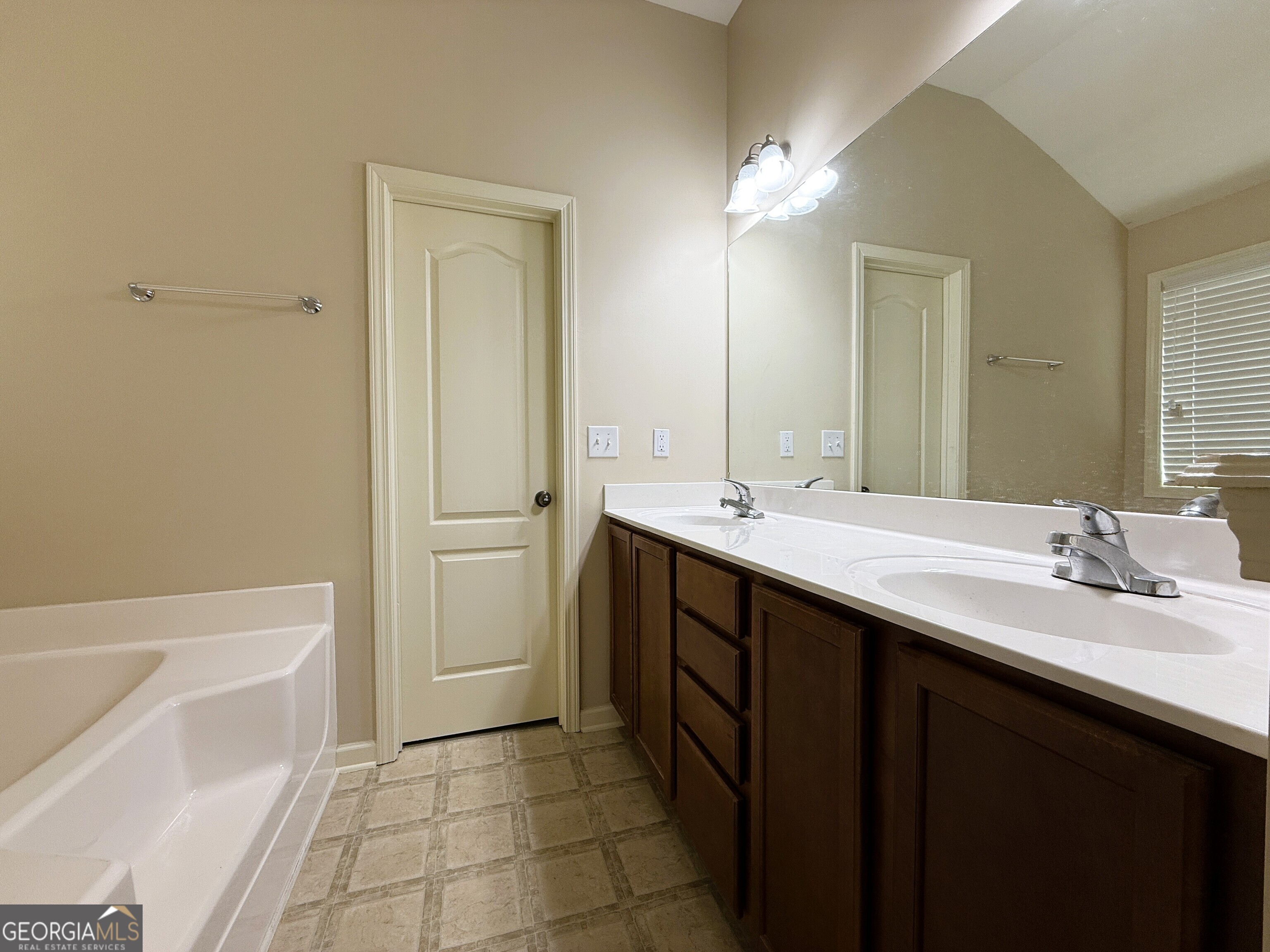2802 Sedgeview Lane Property Photo 47