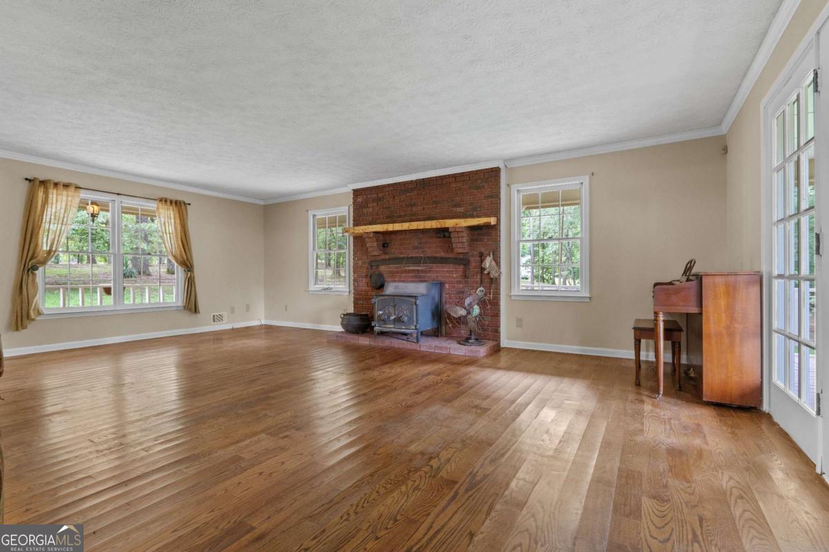 112 Brannon Road Property Photo 12
