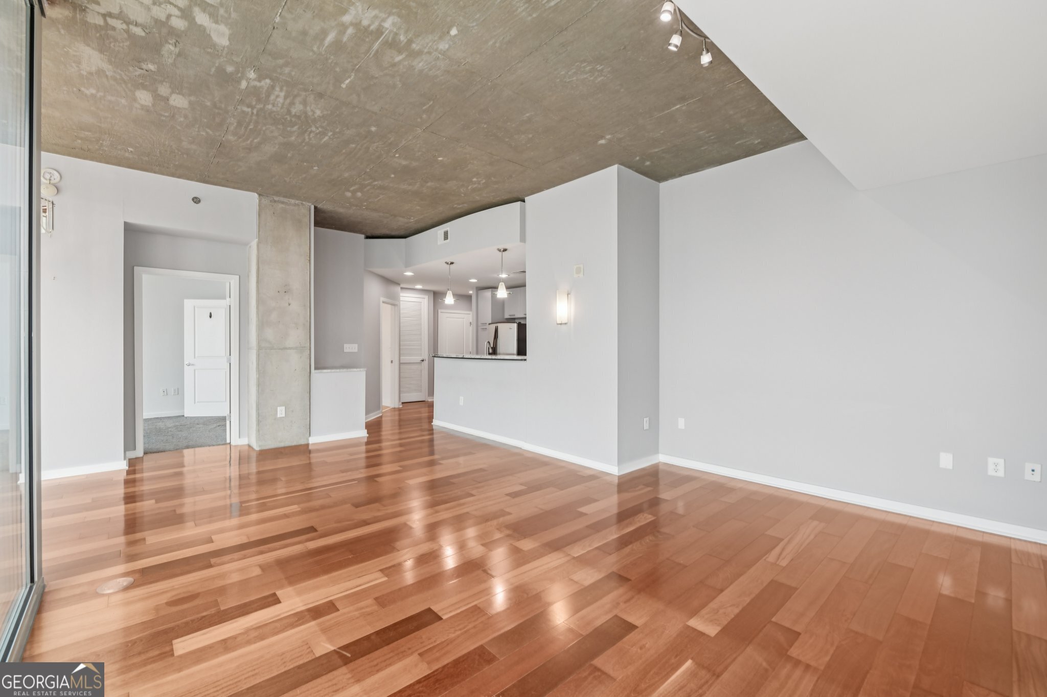 3324 Peachtree Road Ne # 1518 Property Photo 11