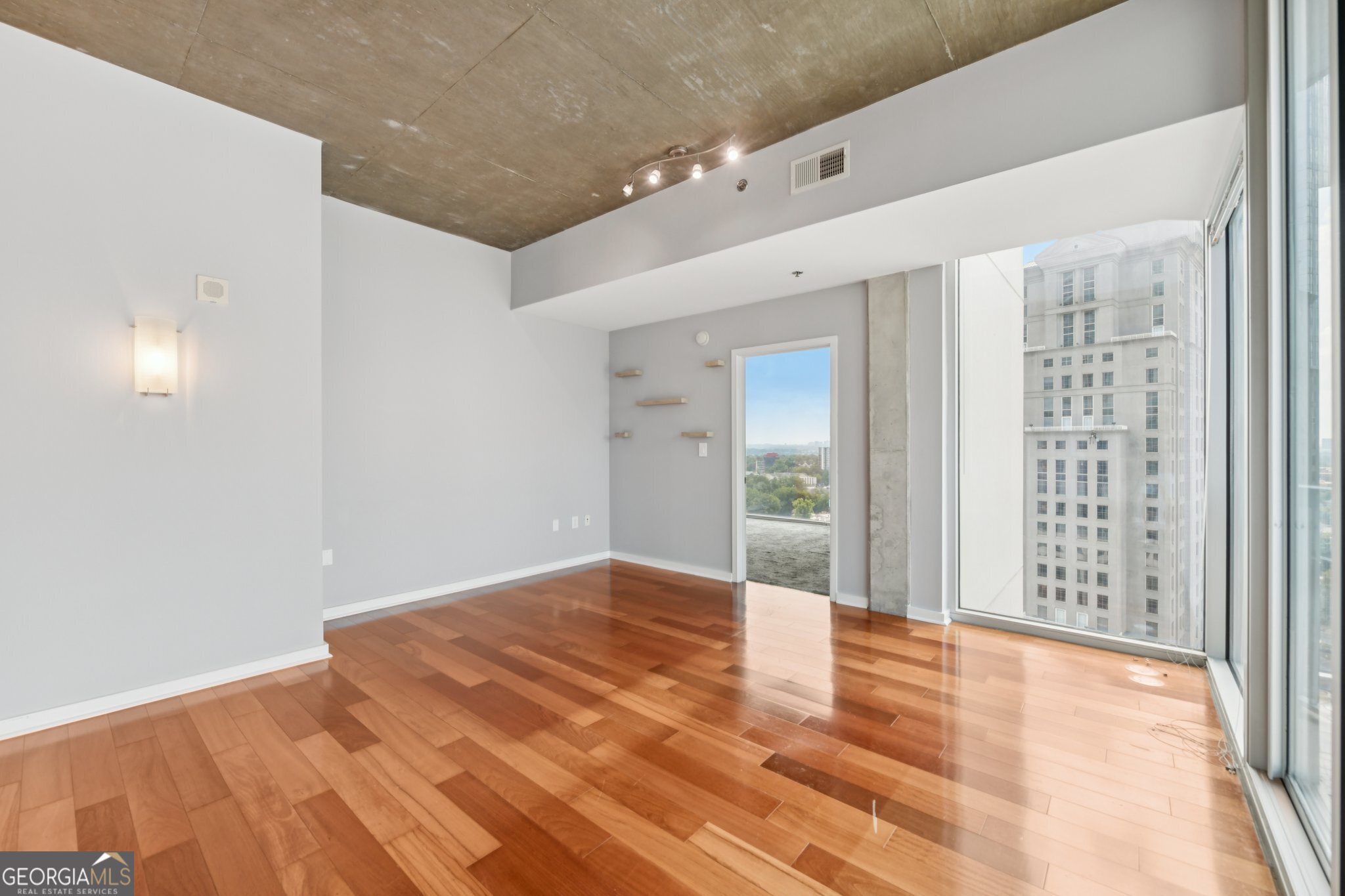 3324 Peachtree Road Ne # 1518 Property Photo 15
