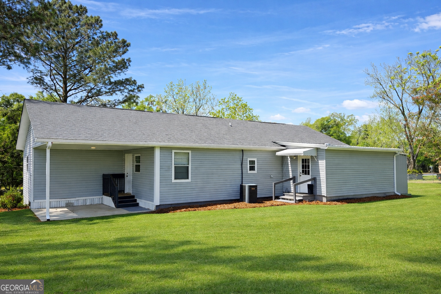 21 6th Avenue Property Photo 1