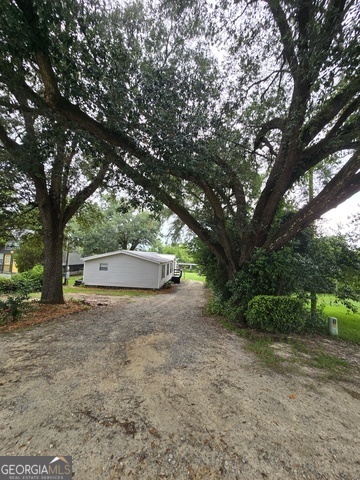 2826 Lakeview Drive Property Photo 2