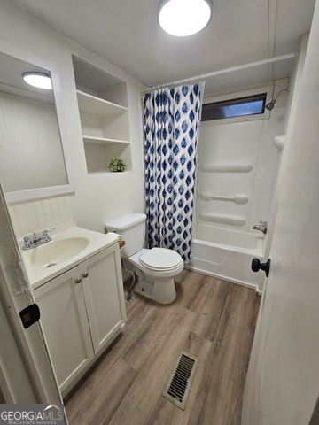 2826 Lakeview Drive Property Photo 11