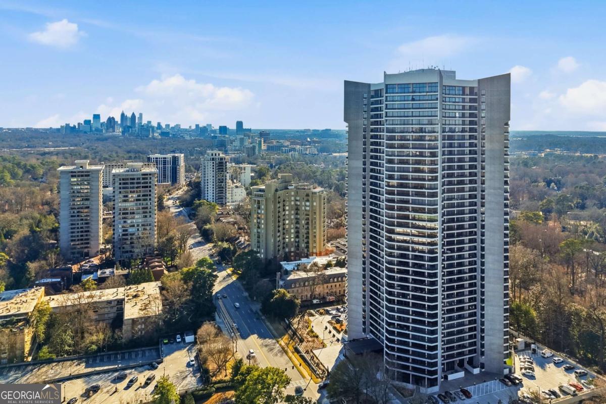 2660 Peachtree Road Nw # 20g Property Photo 1