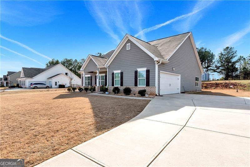 1081 Pine View Trail Property Photo 4