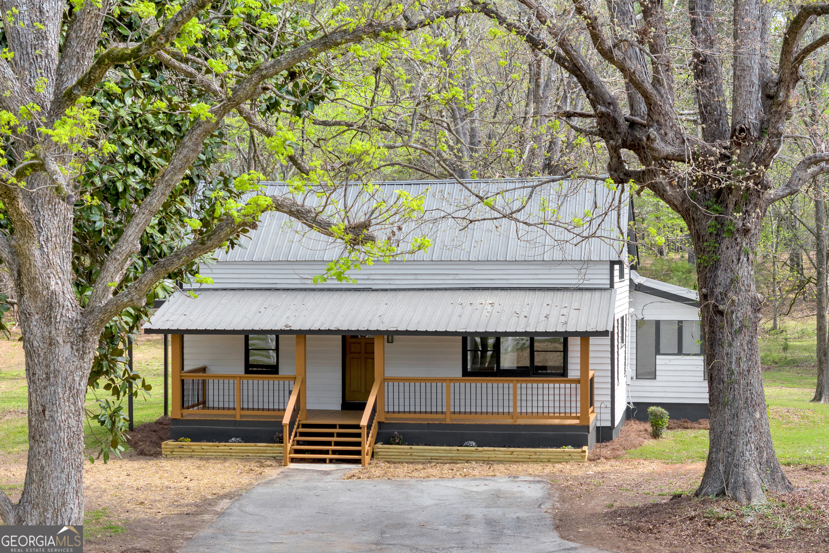510 Mount Zion Road Property Photo 1