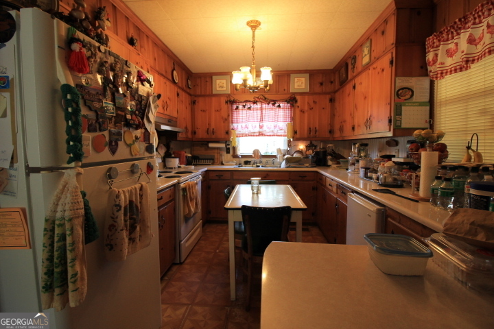 1749 Us Highway 1 N Property Photo 2