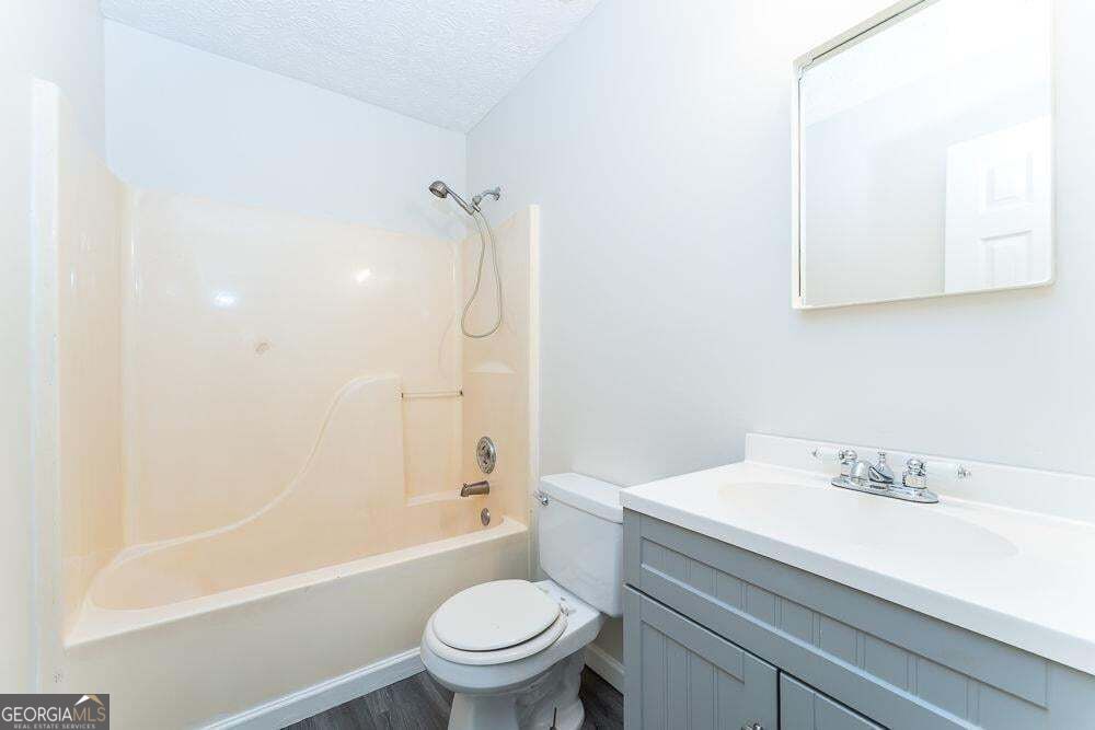 7790 Wethersfield Drive Property Photo 20