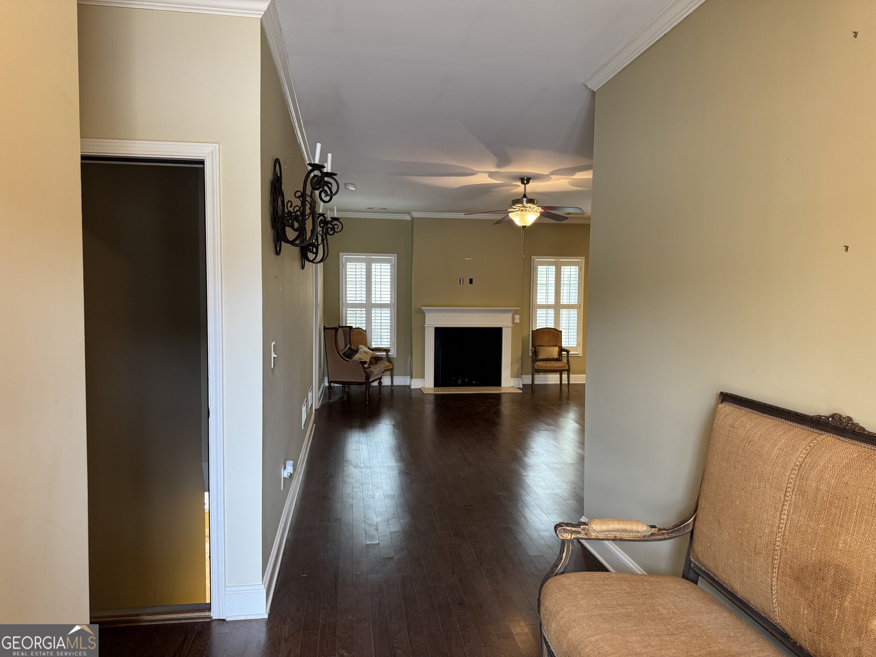 569 Sawnee Corners Drive Property Photo 2