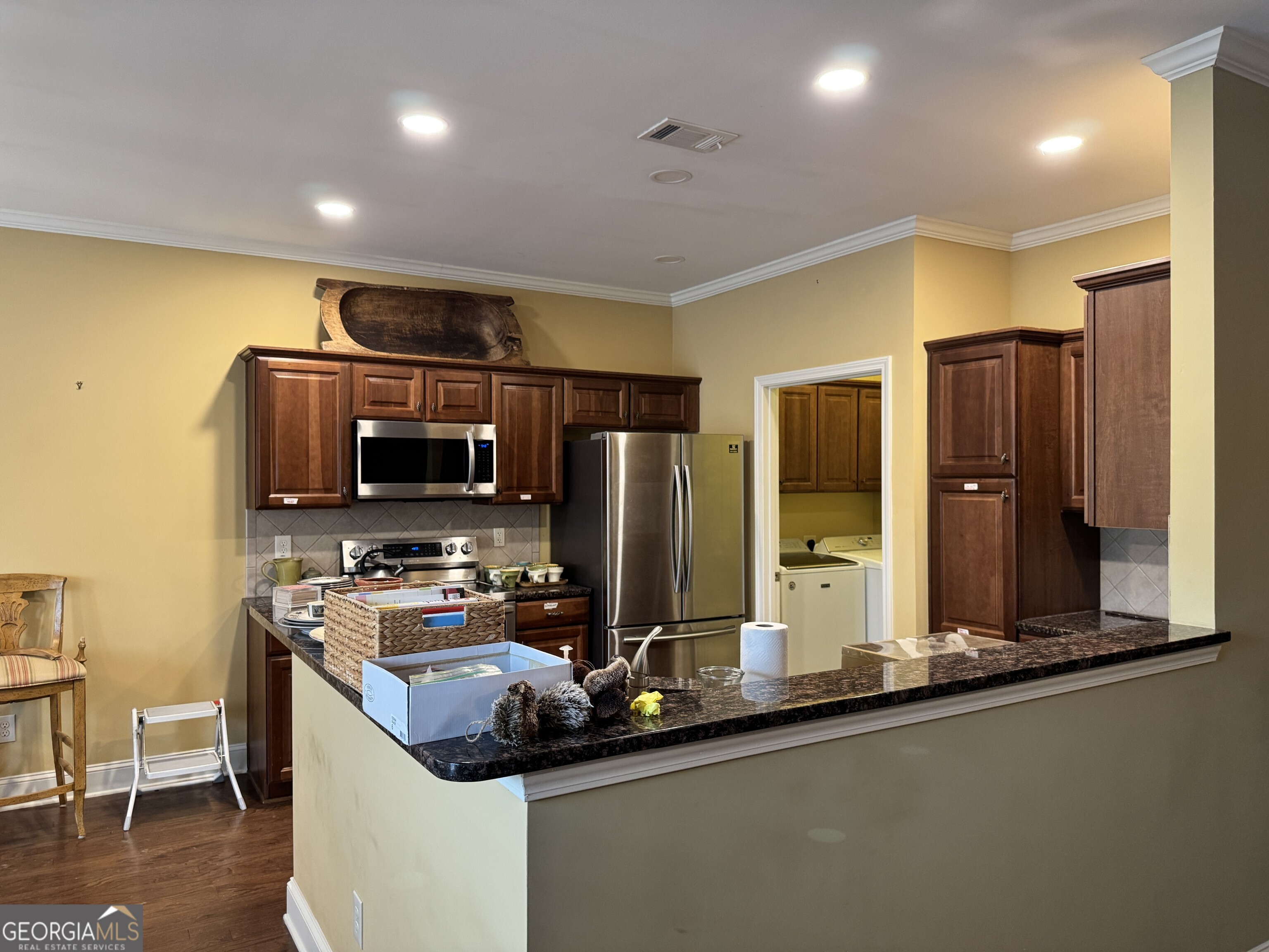 569 Sawnee Corners Drive Property Photo 10
