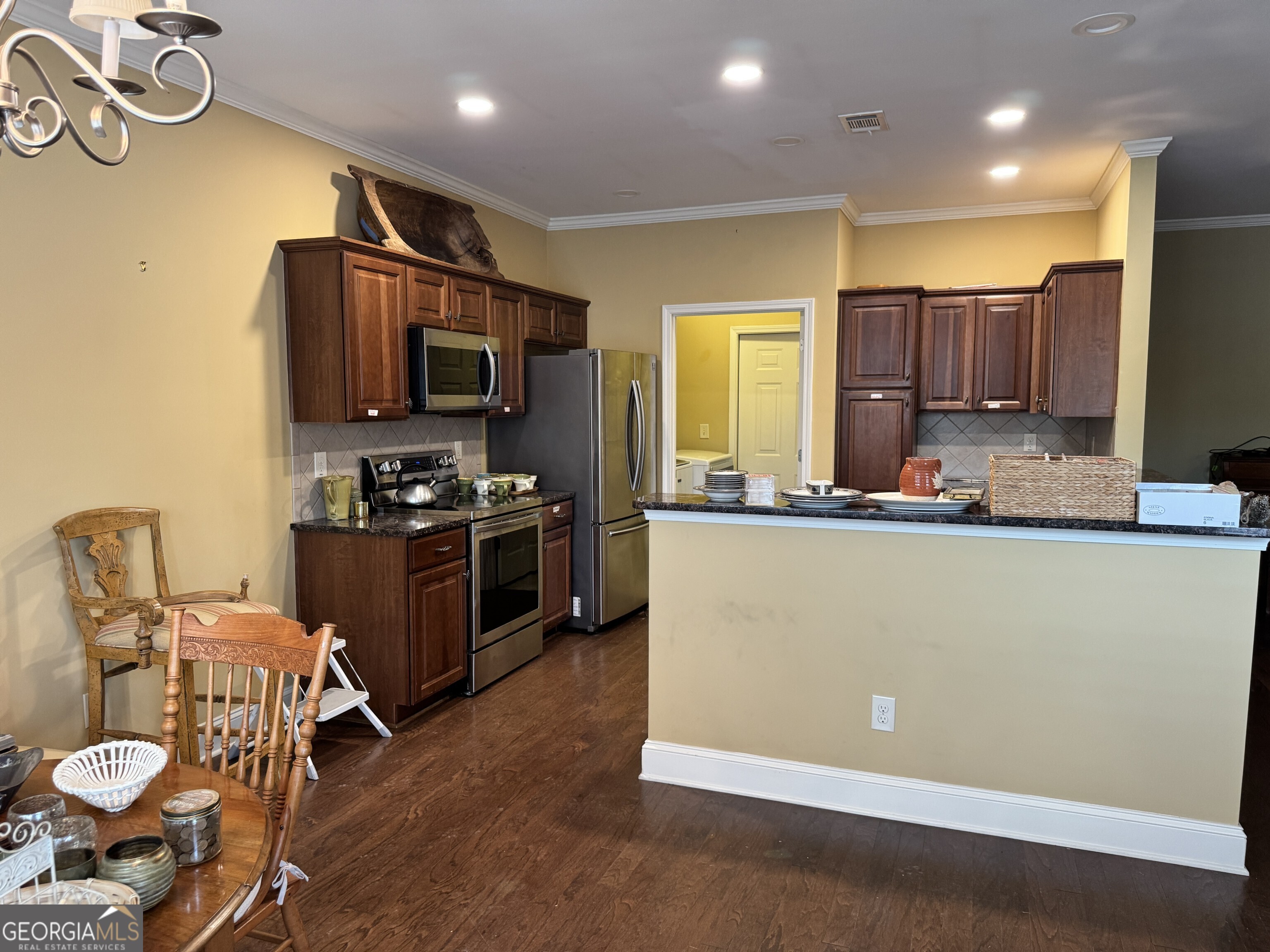 569 Sawnee Corners Drive Property Photo 11