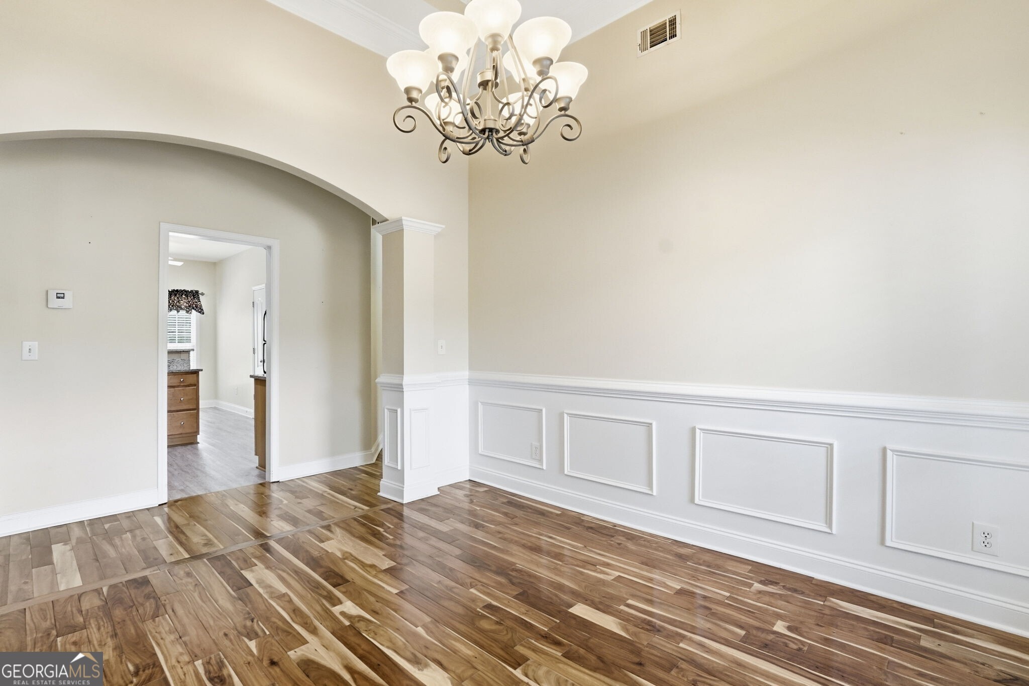 404 Vineyard Drive Property Photo 13