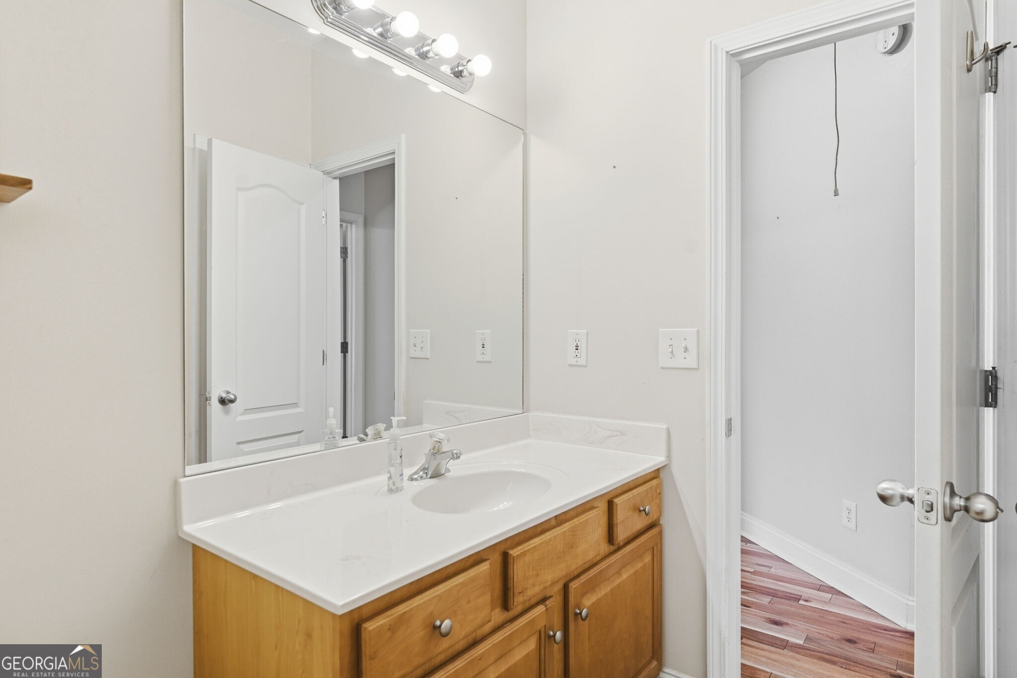 404 Vineyard Drive Property Photo 18