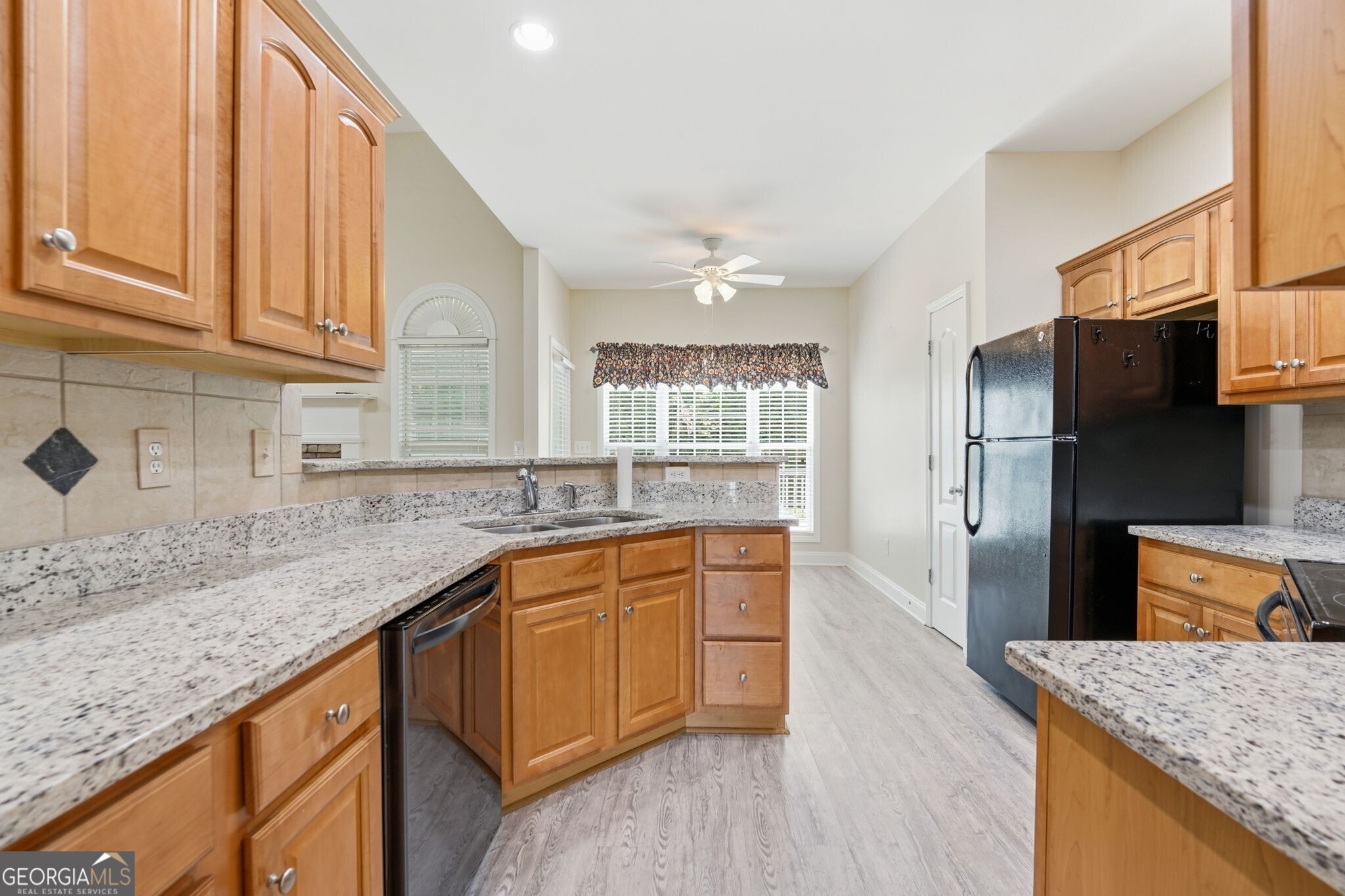 404 Vineyard Drive Property Photo 22