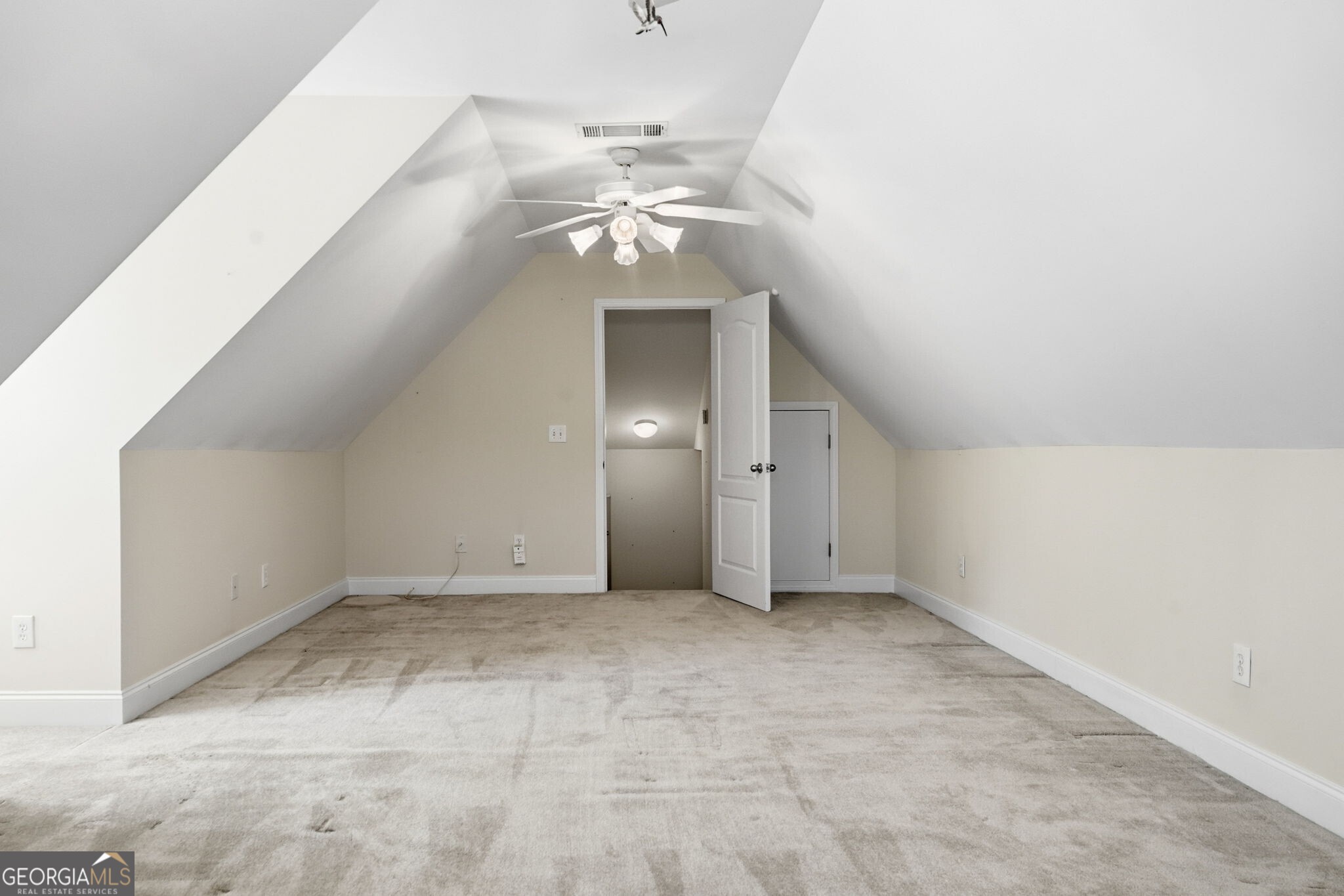 404 Vineyard Drive Property Photo 40