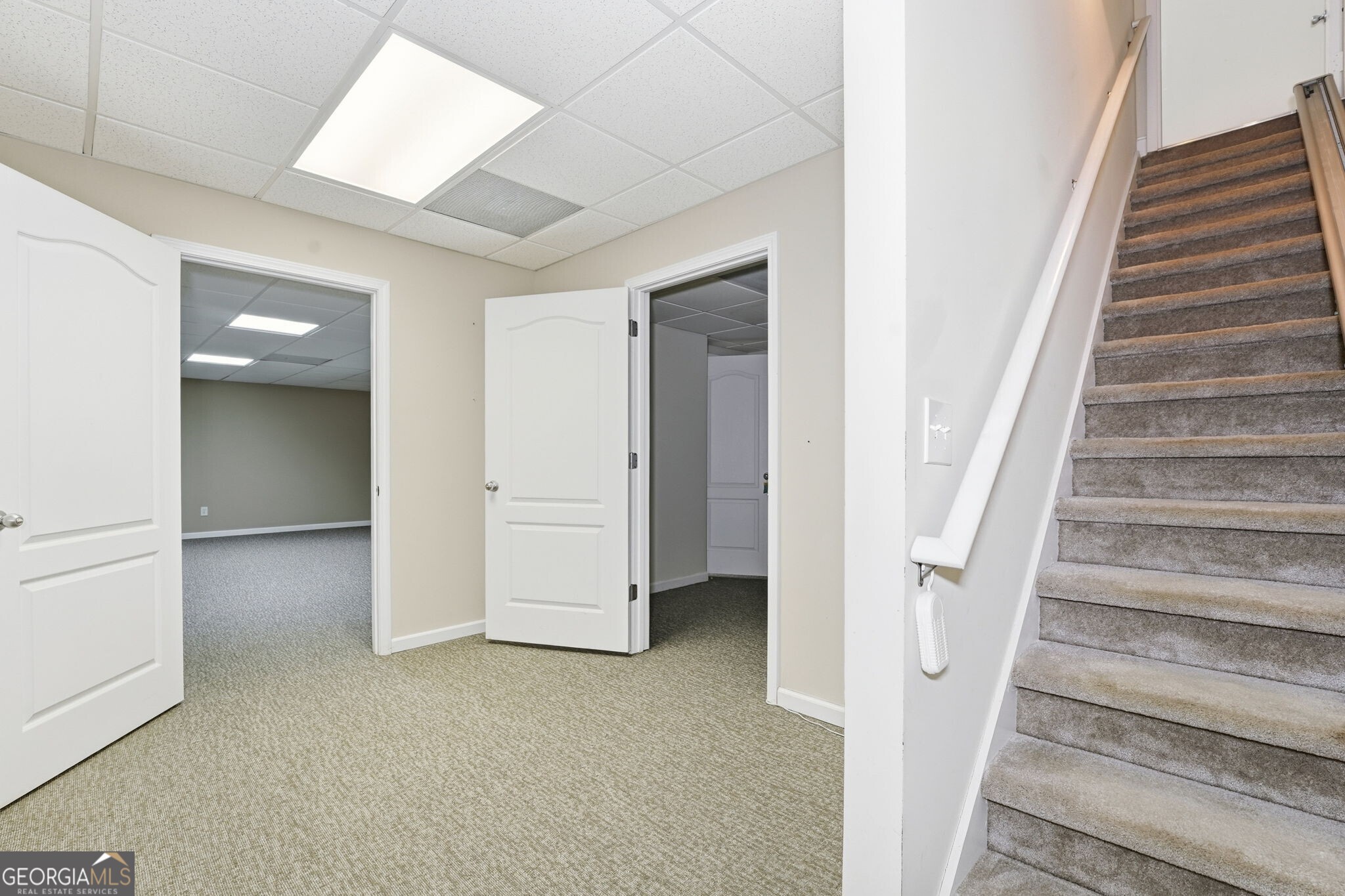 404 Vineyard Drive Property Photo 42