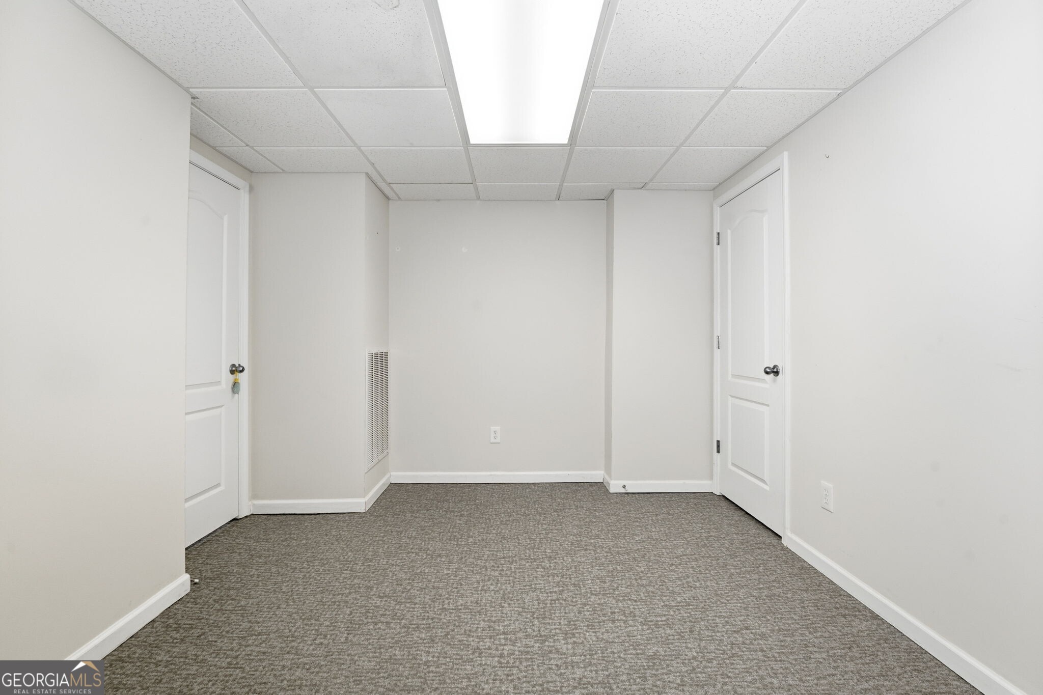404 Vineyard Drive Property Photo 44