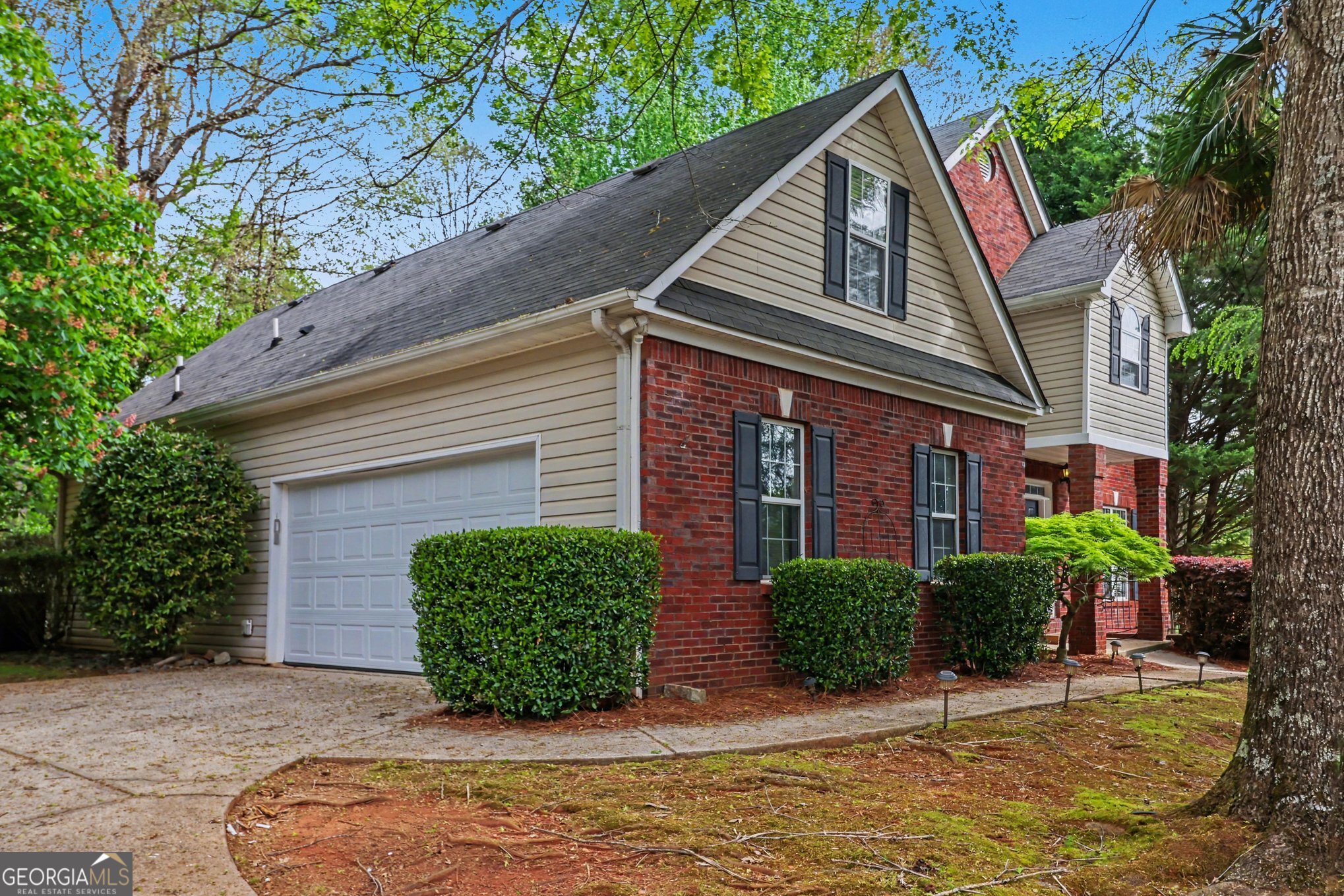 3055 Heatherstone Drive