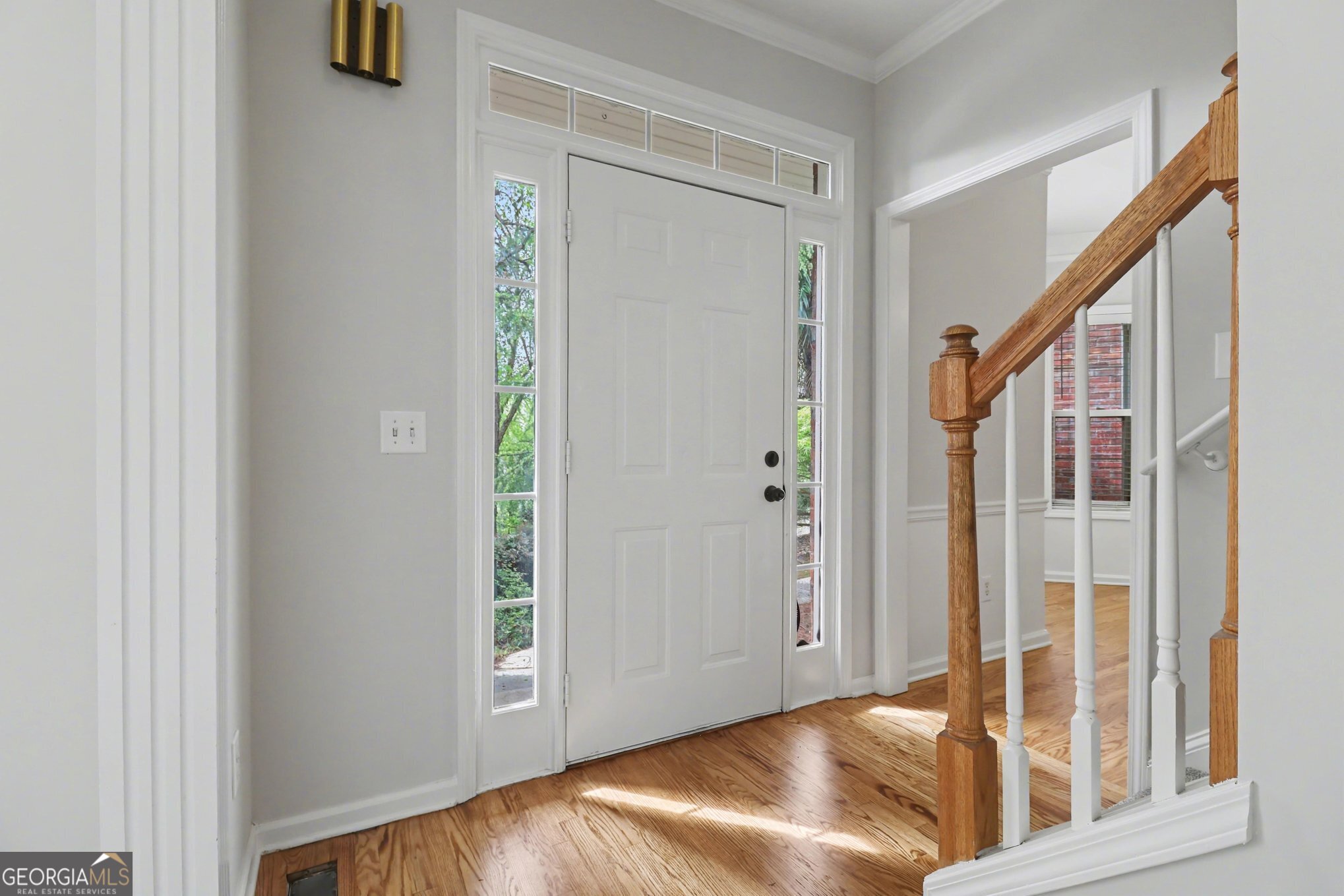 3055 Heatherstone Drive Property Photo 4