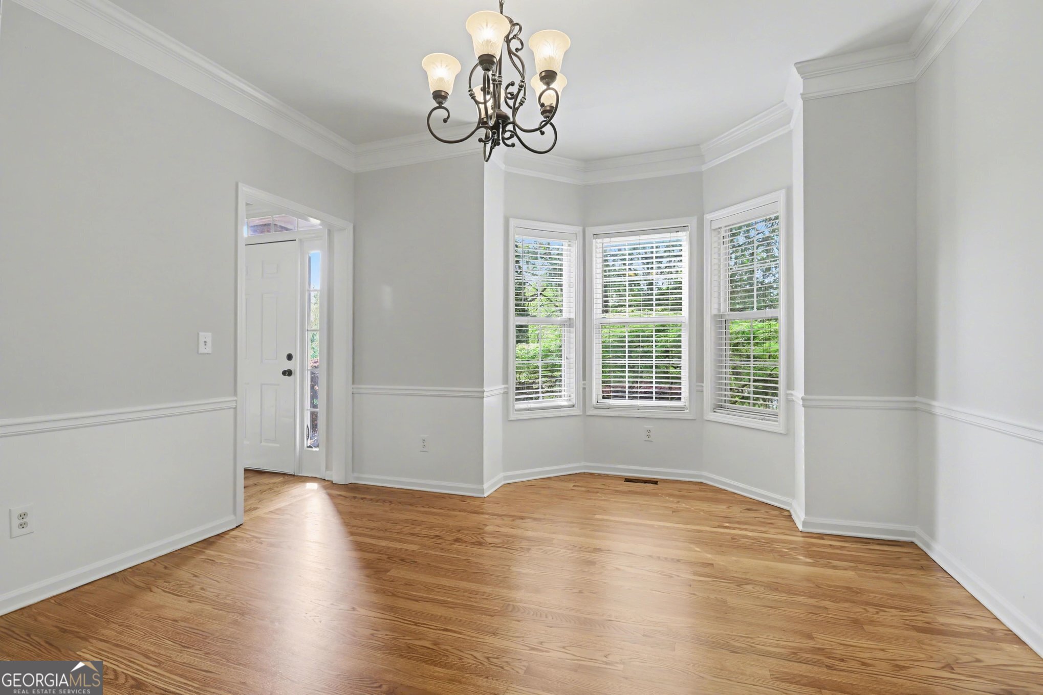 3055 Heatherstone Drive Property Photo 11