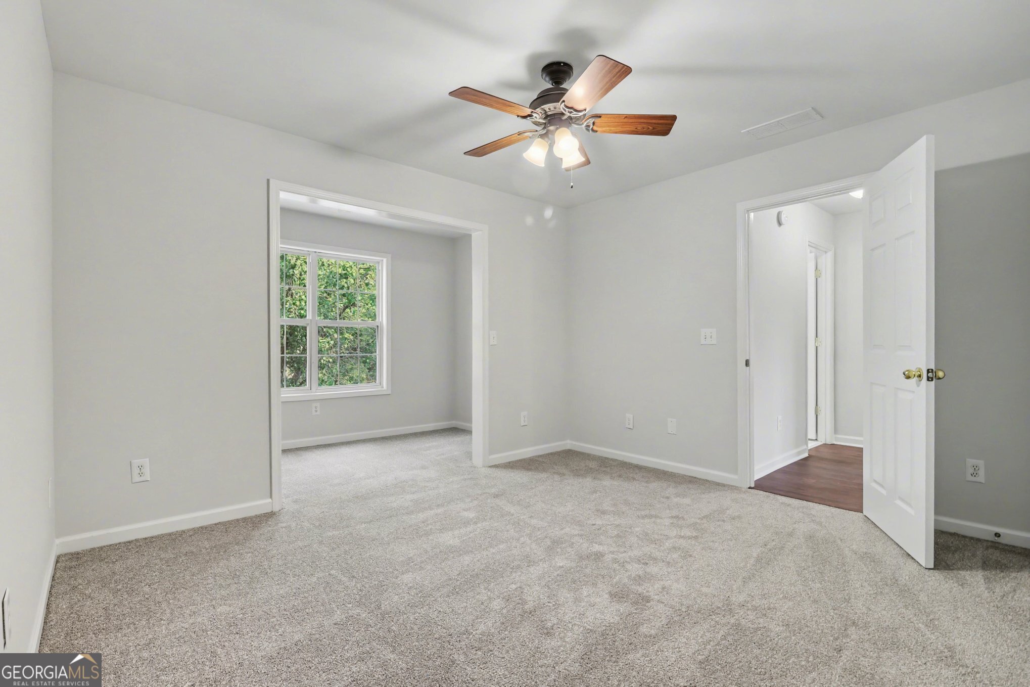 3055 Heatherstone Drive Property Photo 23