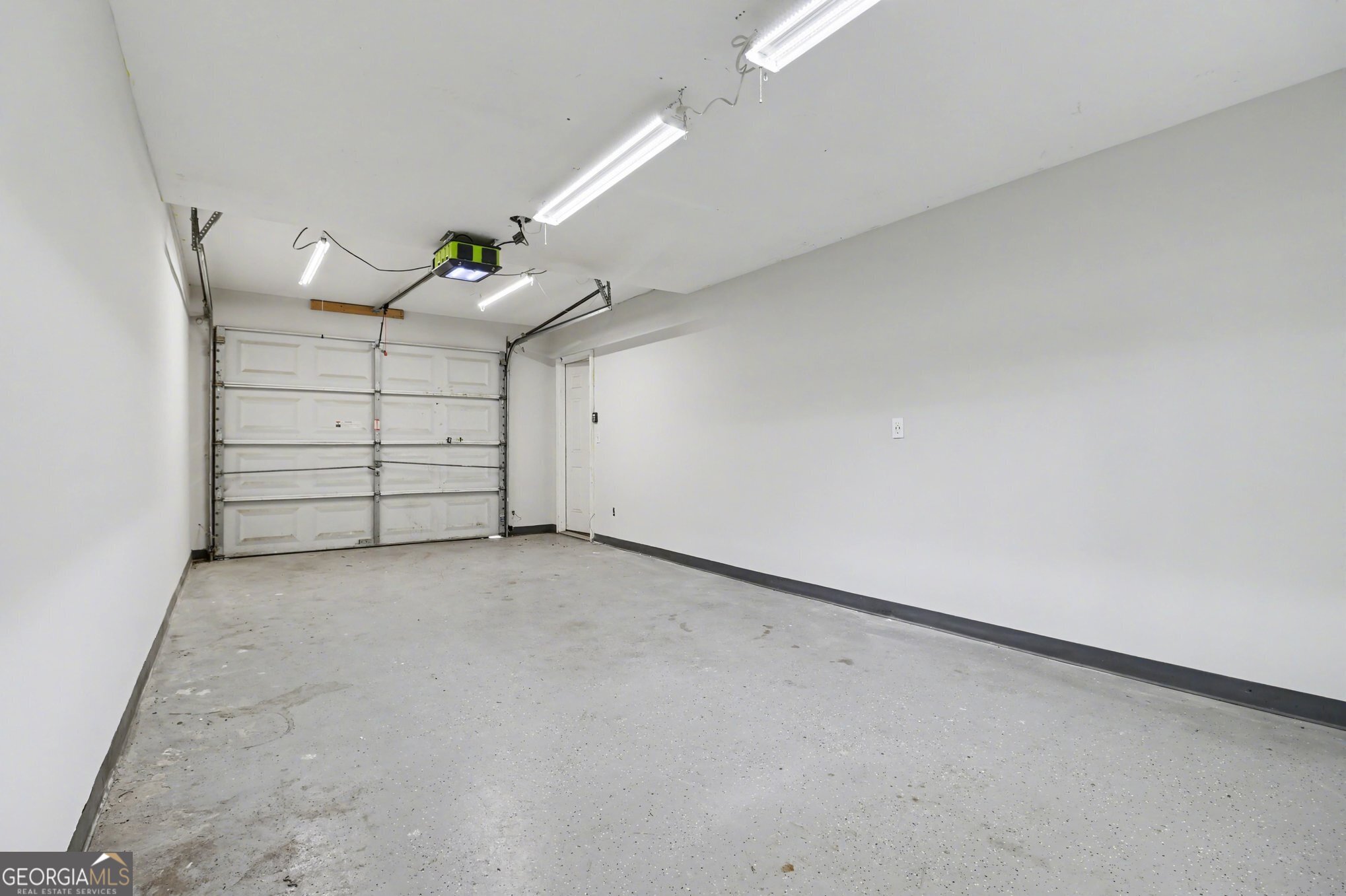 3055 Heatherstone Drive Property Photo 28