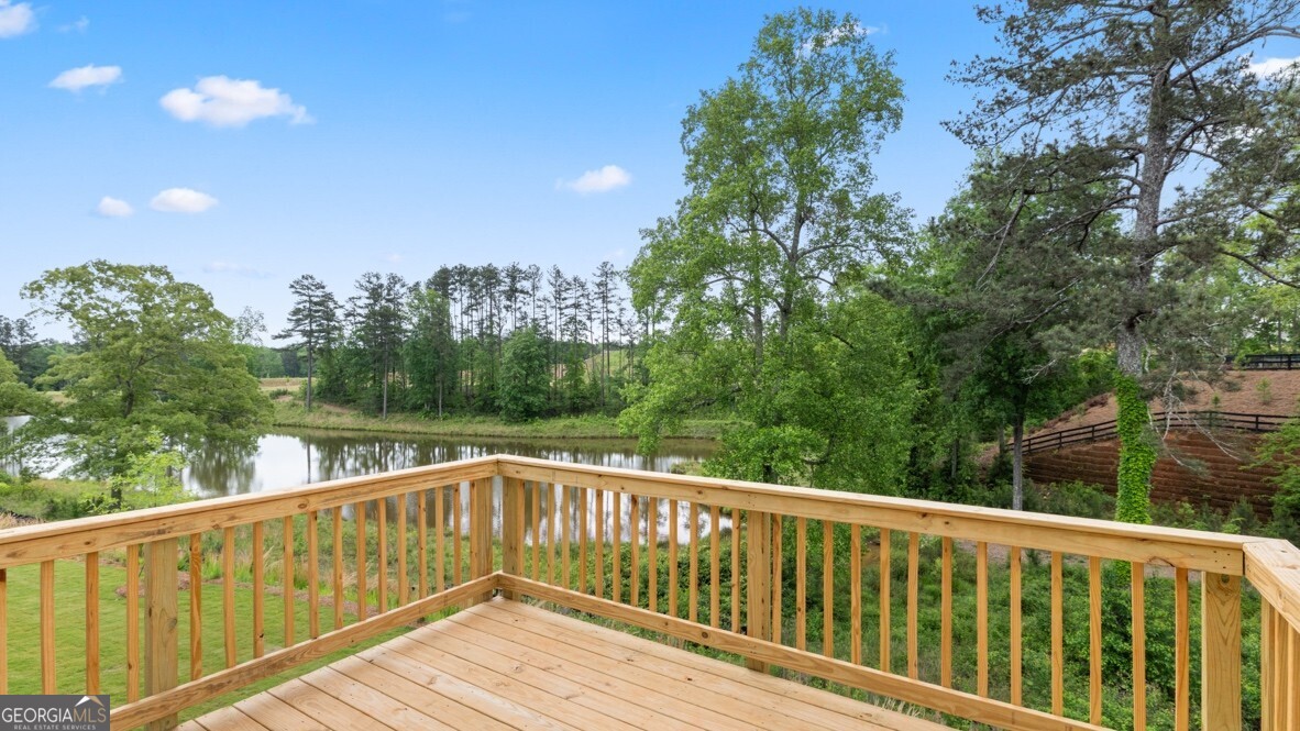 206 Thompson Ridge Lane Property Photo 11