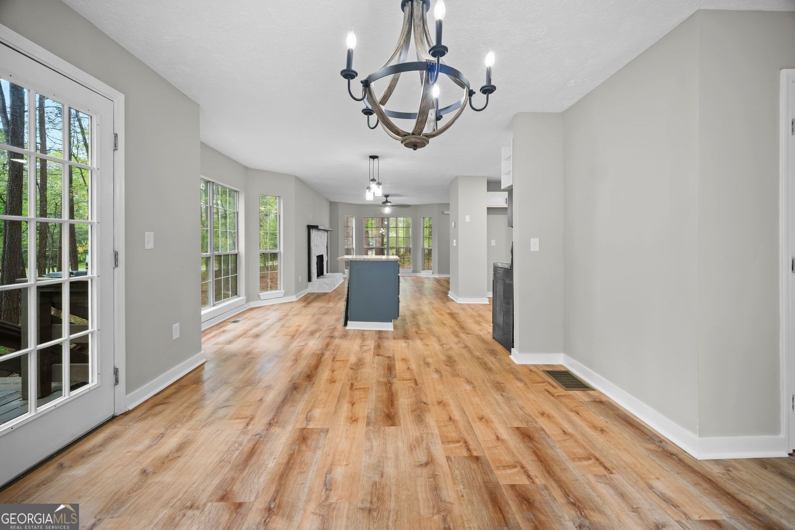 9780 Dixon Industrial Boulevard Property Photo 7
