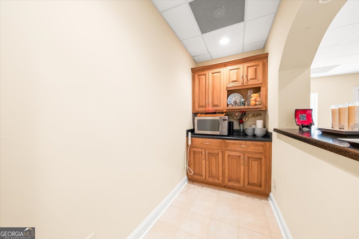 727 Latrobe Way Property Photo 37