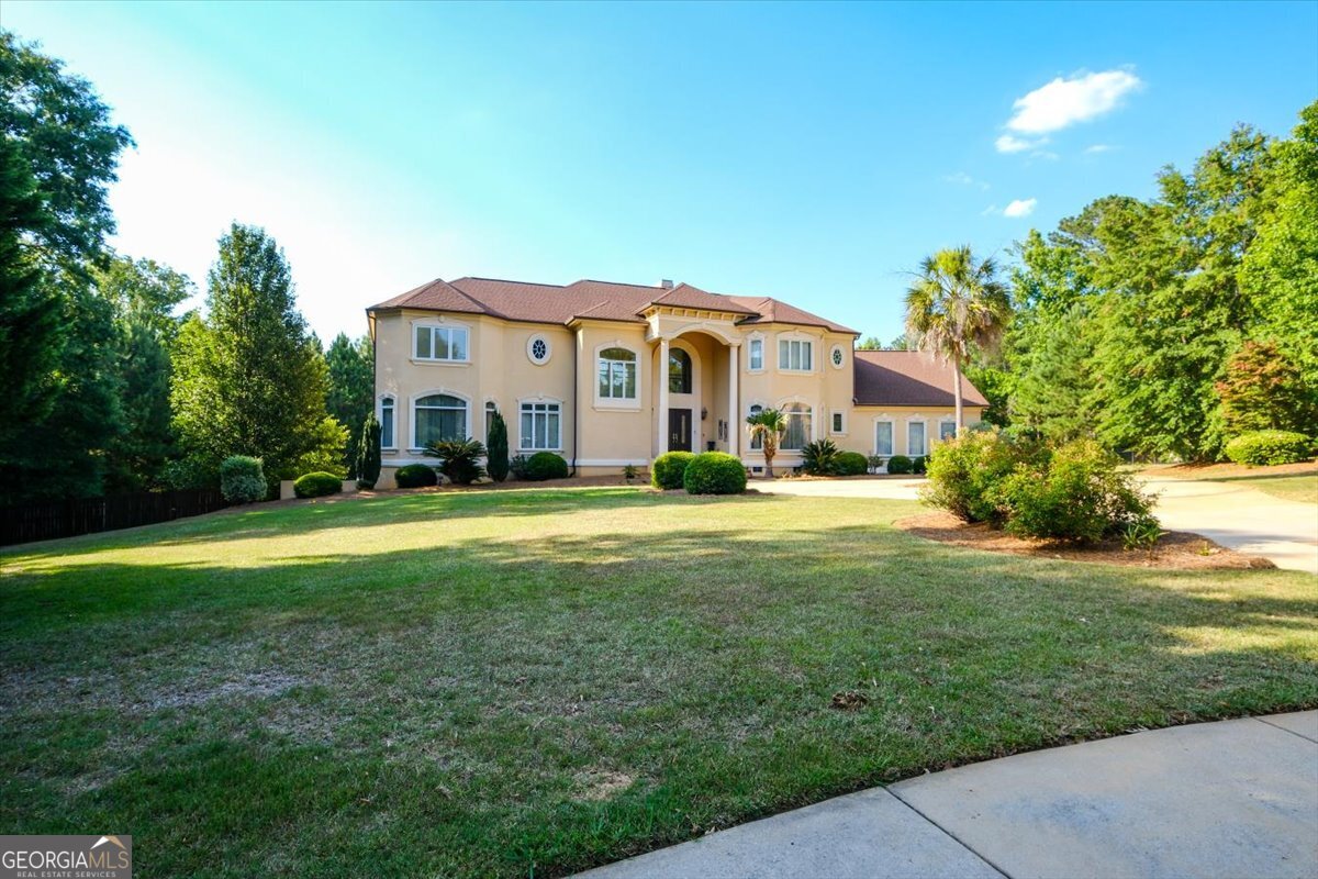 727 Latrobe Way Property Photo 41