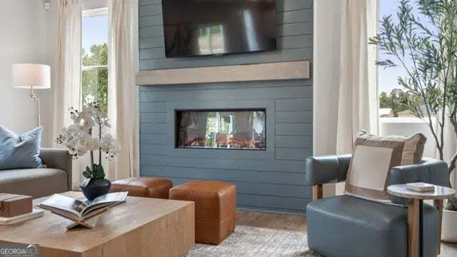 8043 Dickens Drive Property Photo 4