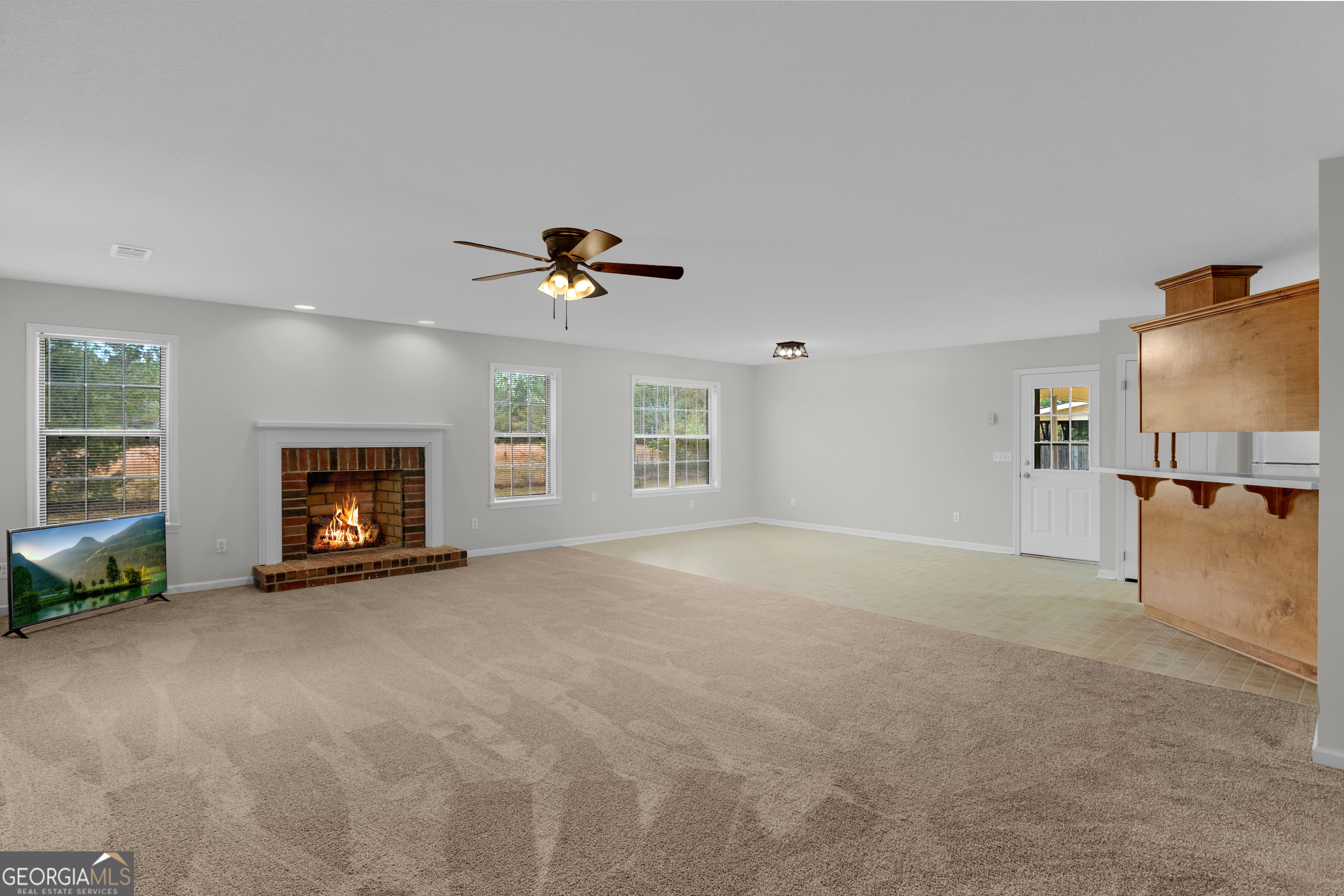 52 Northgate Lane Property Photo 3