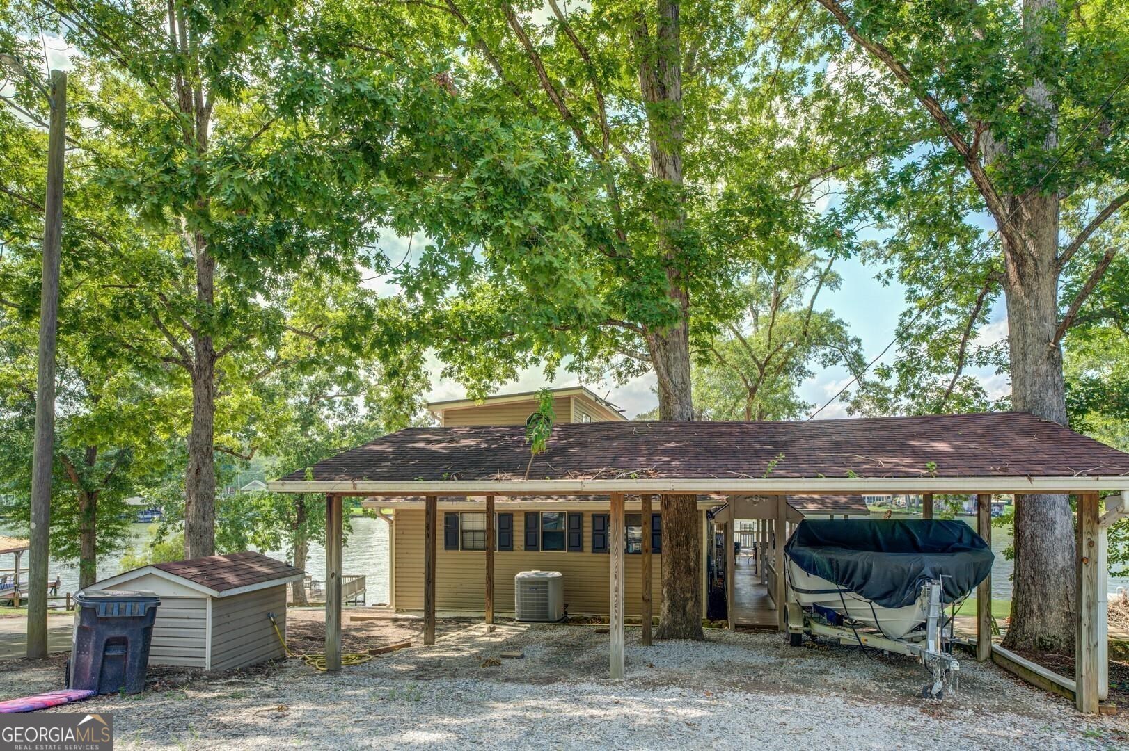 393 Templeton Circle Property Photo 2
