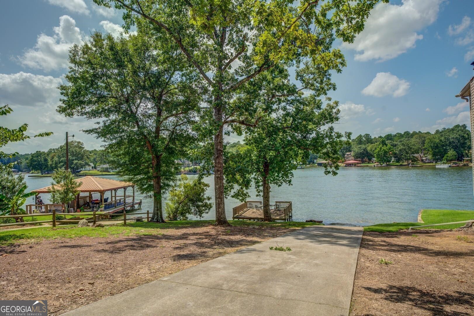 393 Templeton Circle Property Photo 15