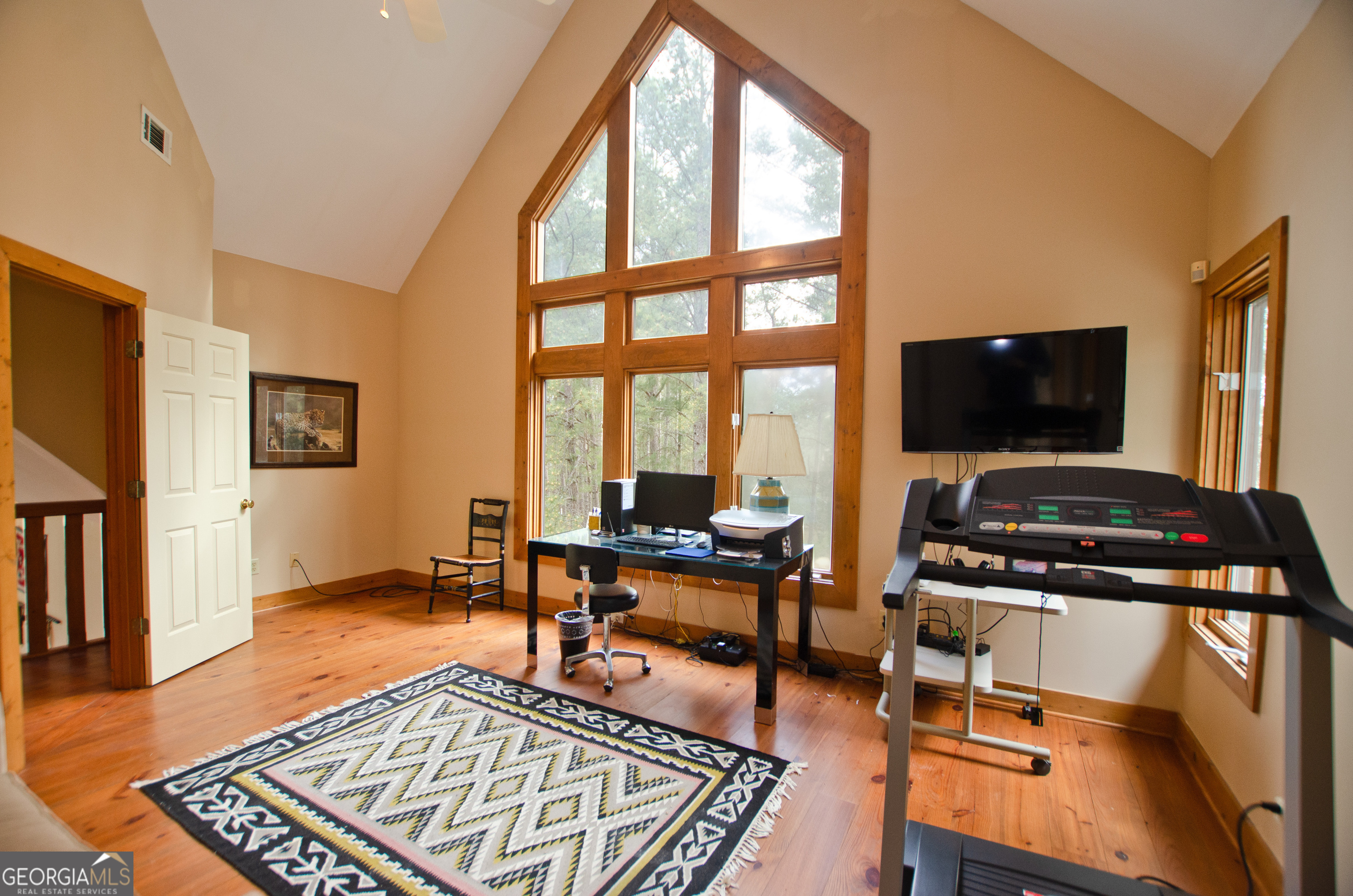 4000 Booth Road Ne Property Photo 25