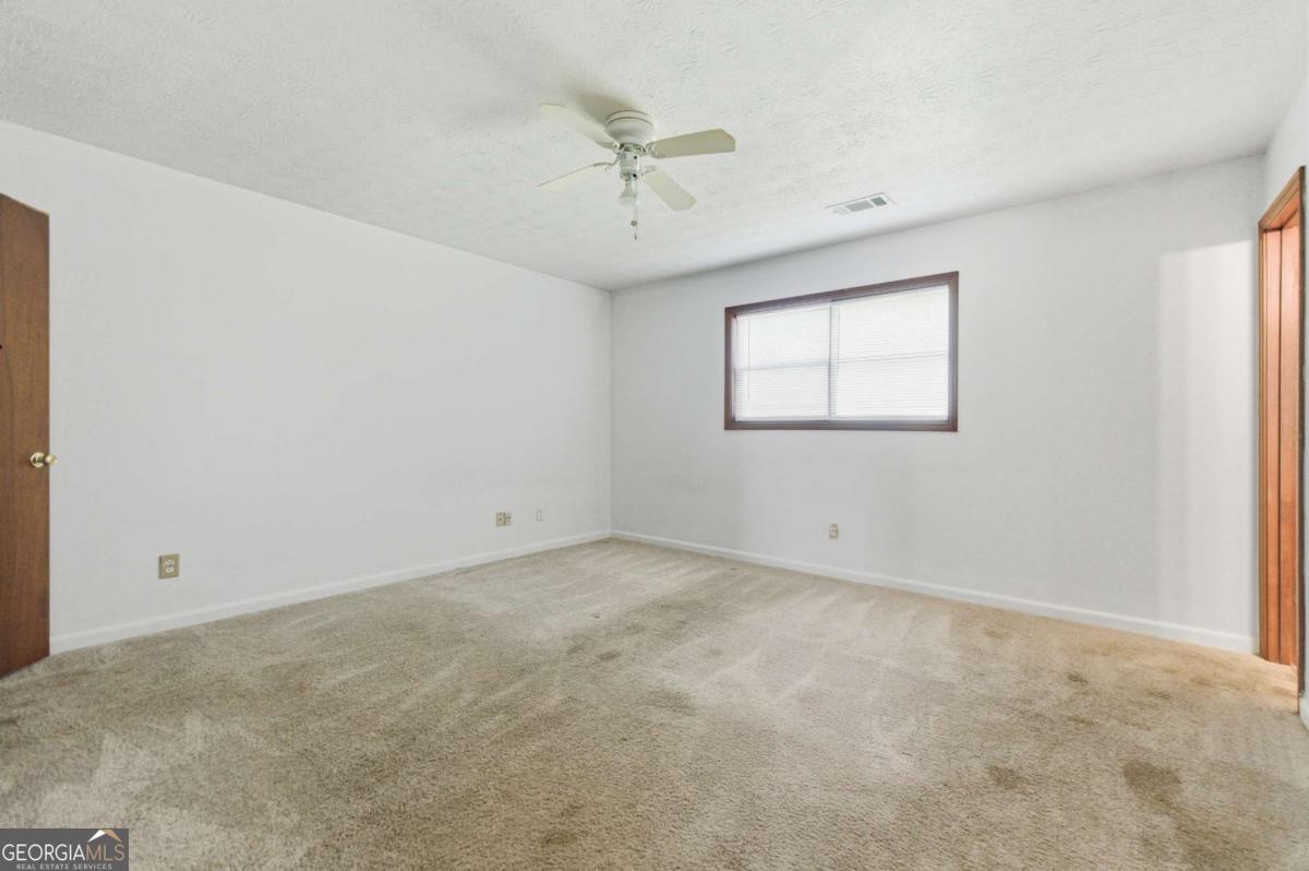 1169 Dustin Court Property Photo 21