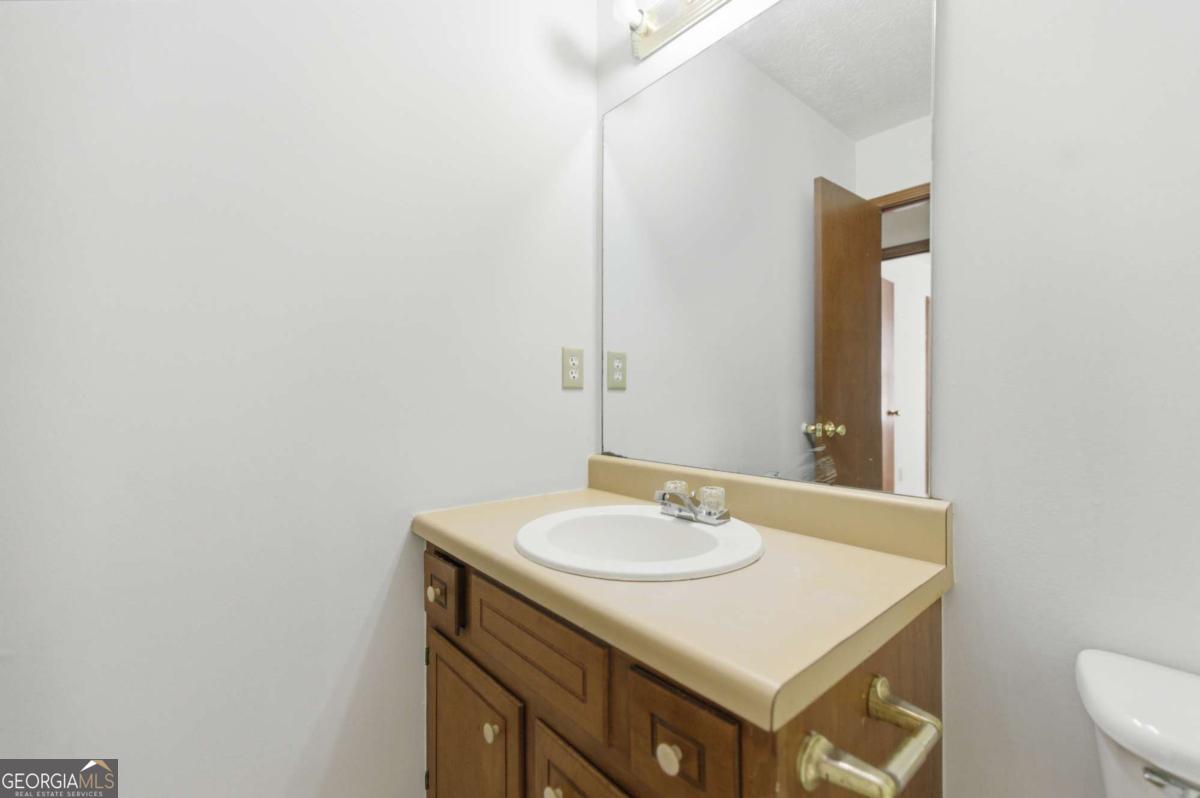 1169 Dustin Court Property Photo 25