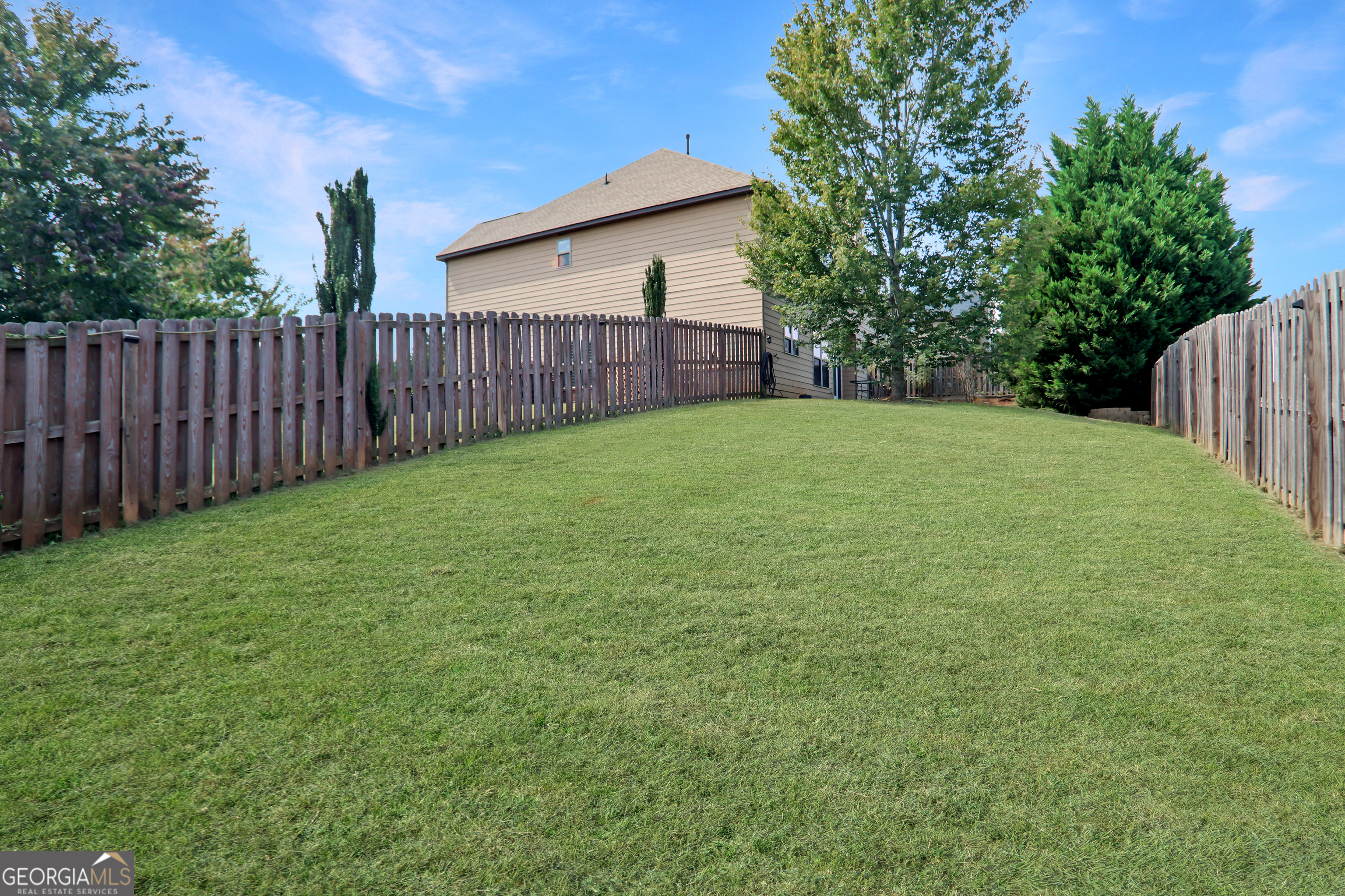 958 Nevis Way Property Photo 4