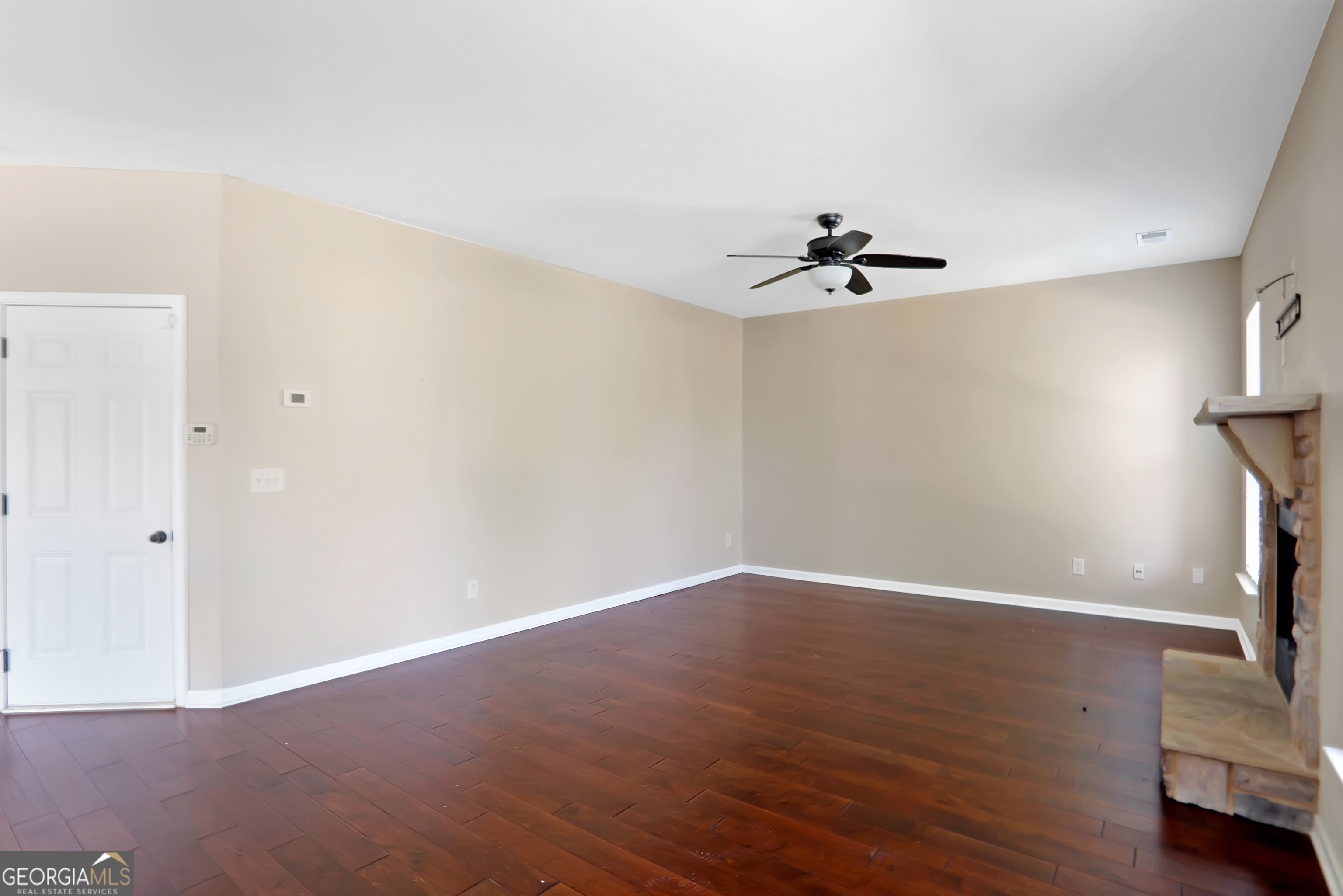 958 Nevis Way Property Photo 19