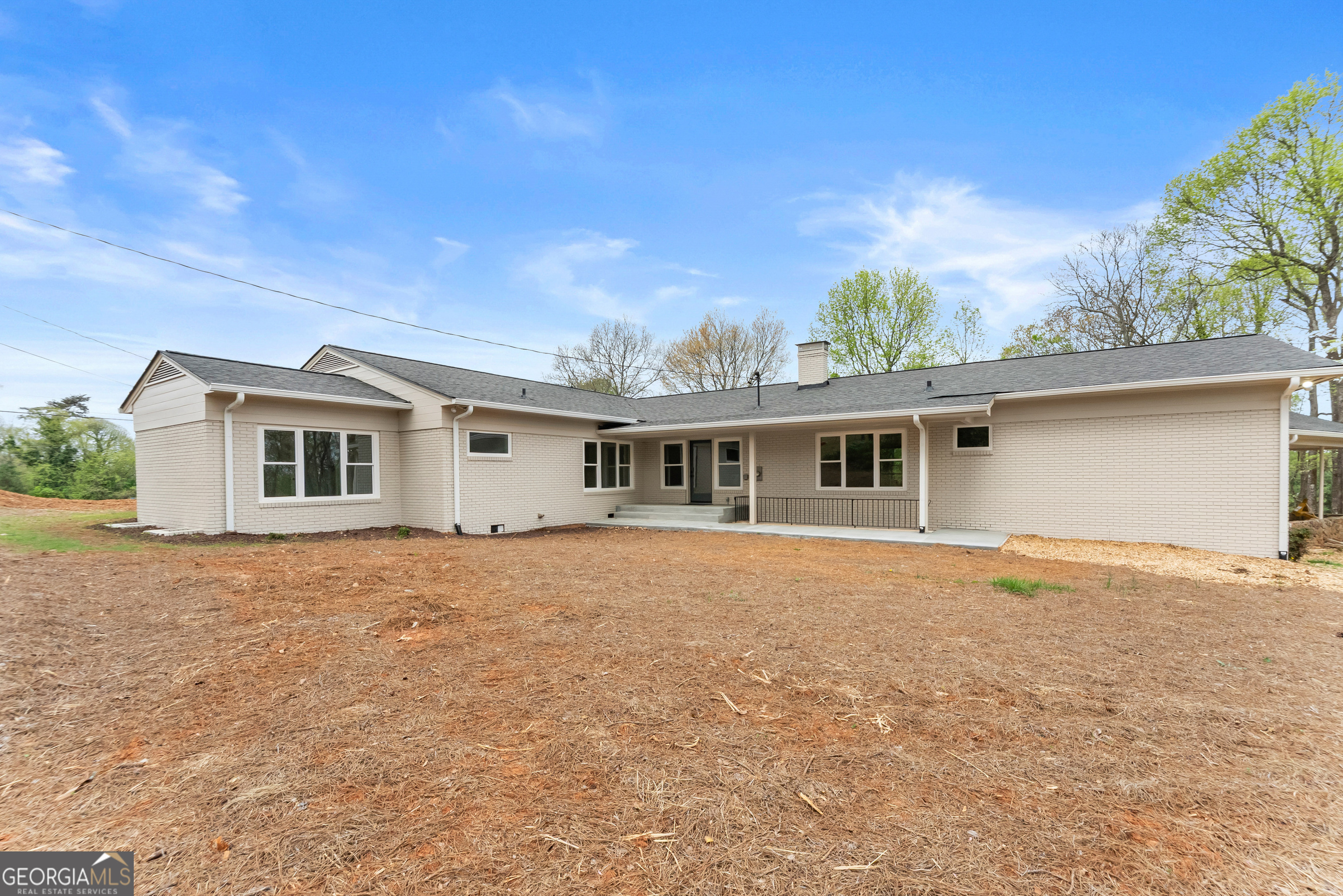 664 Chenocetah Drive Property Photo 38