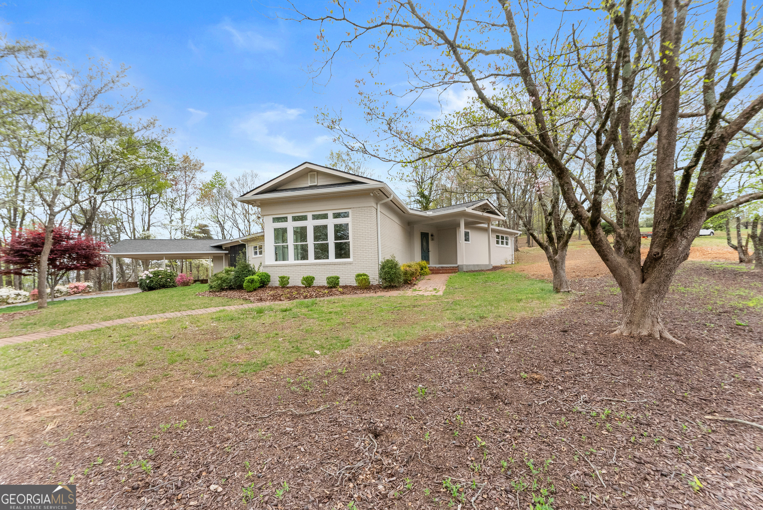 664 Chenocetah Drive Property Photo 39